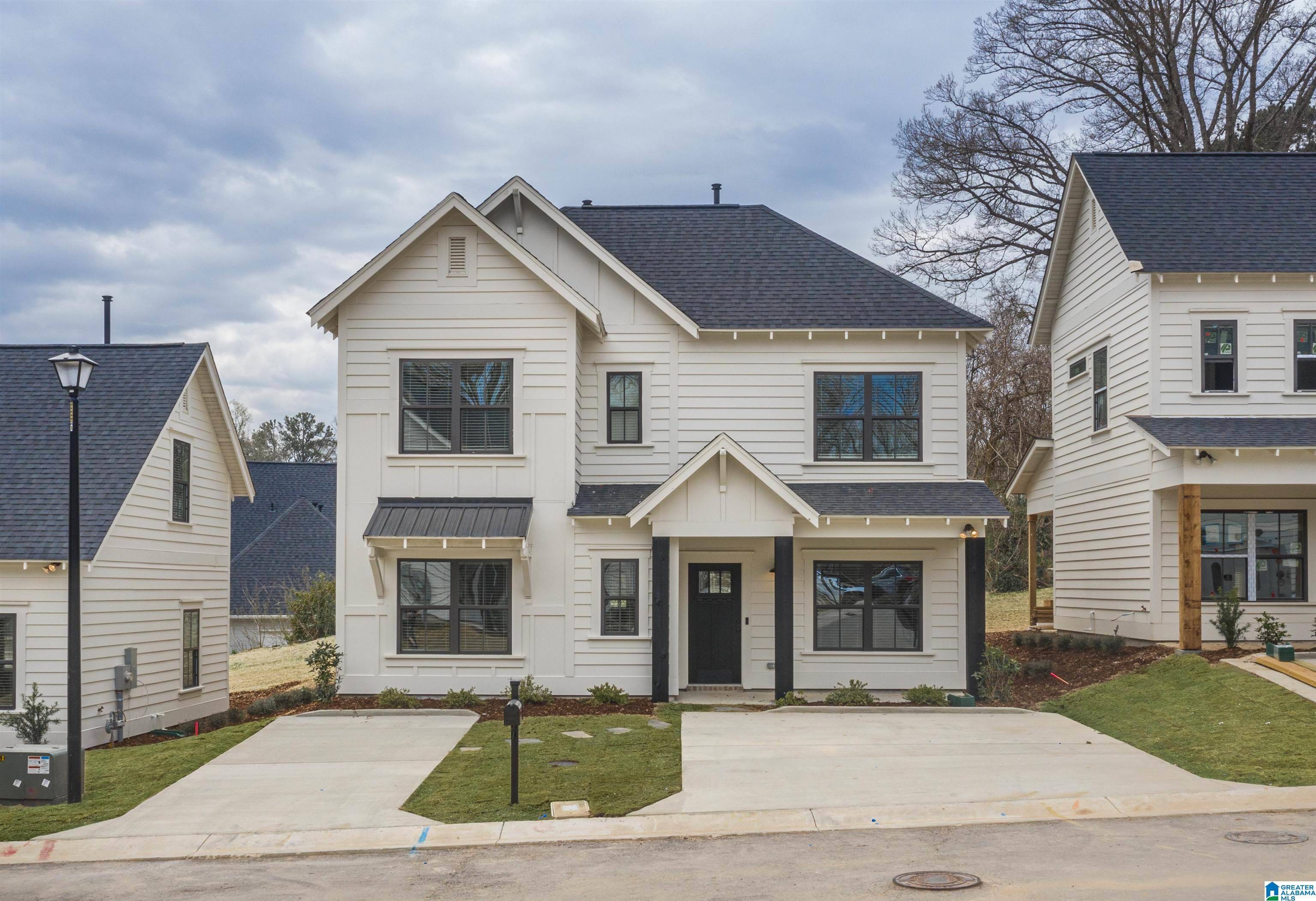 Vestavia Hills, AL 35243,1513 COTTAGE GROVE
