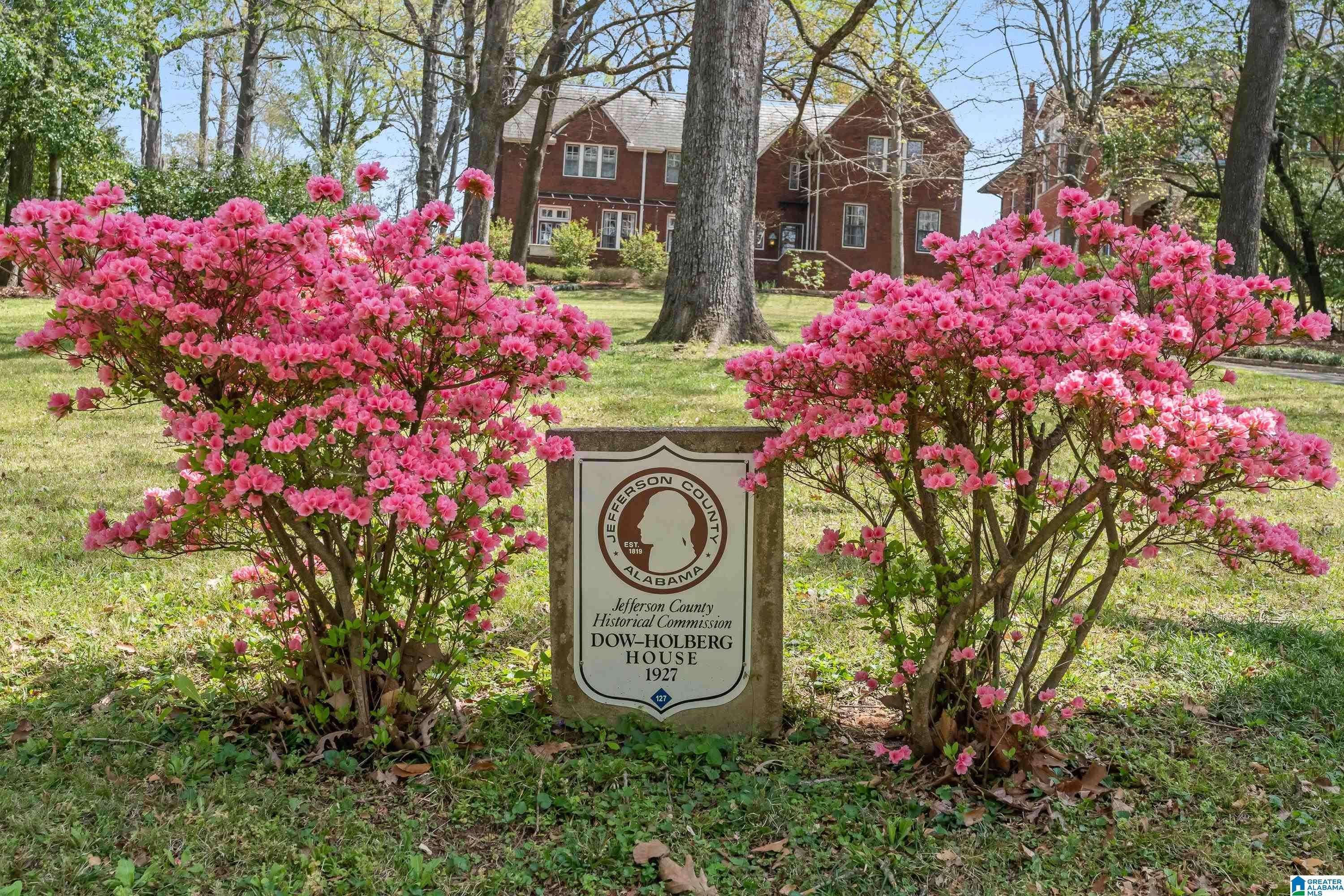 Birmingham, AL 35205,11 GLEN IRIS PARK S