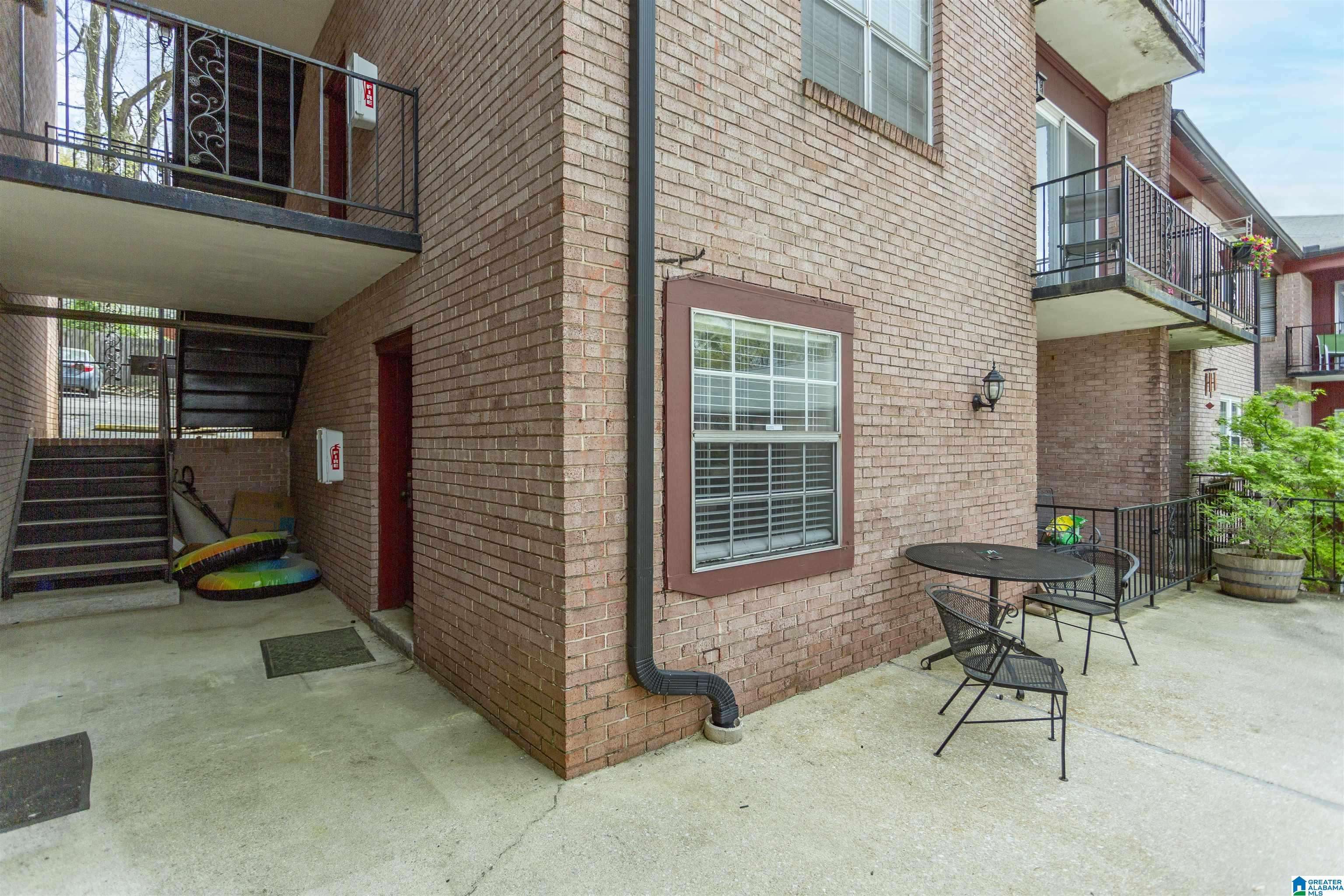 Birmingham, AL 35205,1552 15TH STREET S