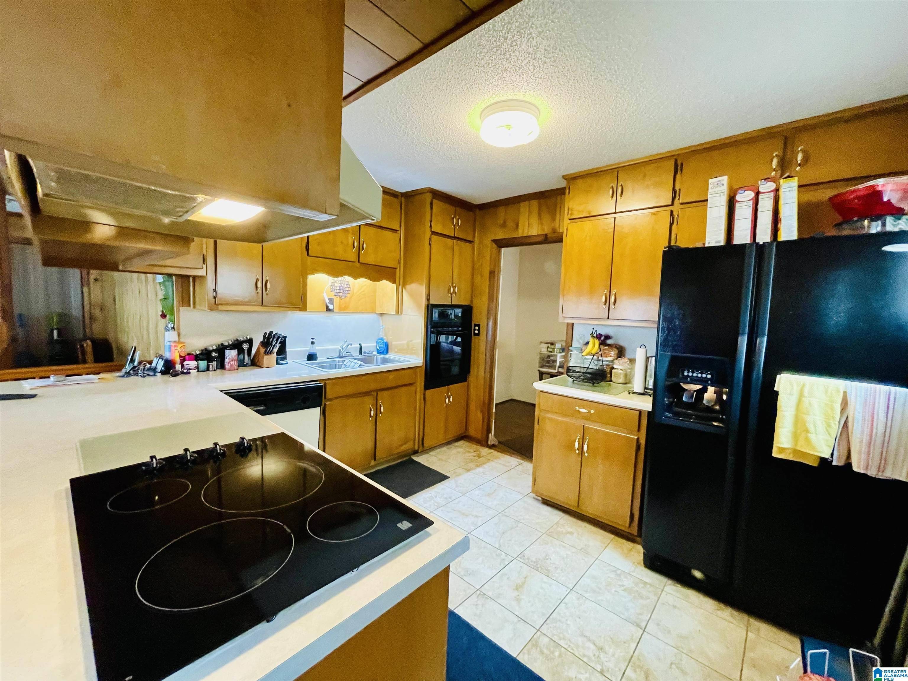 Anniston, AL 36207,1404 E 11TH STREET