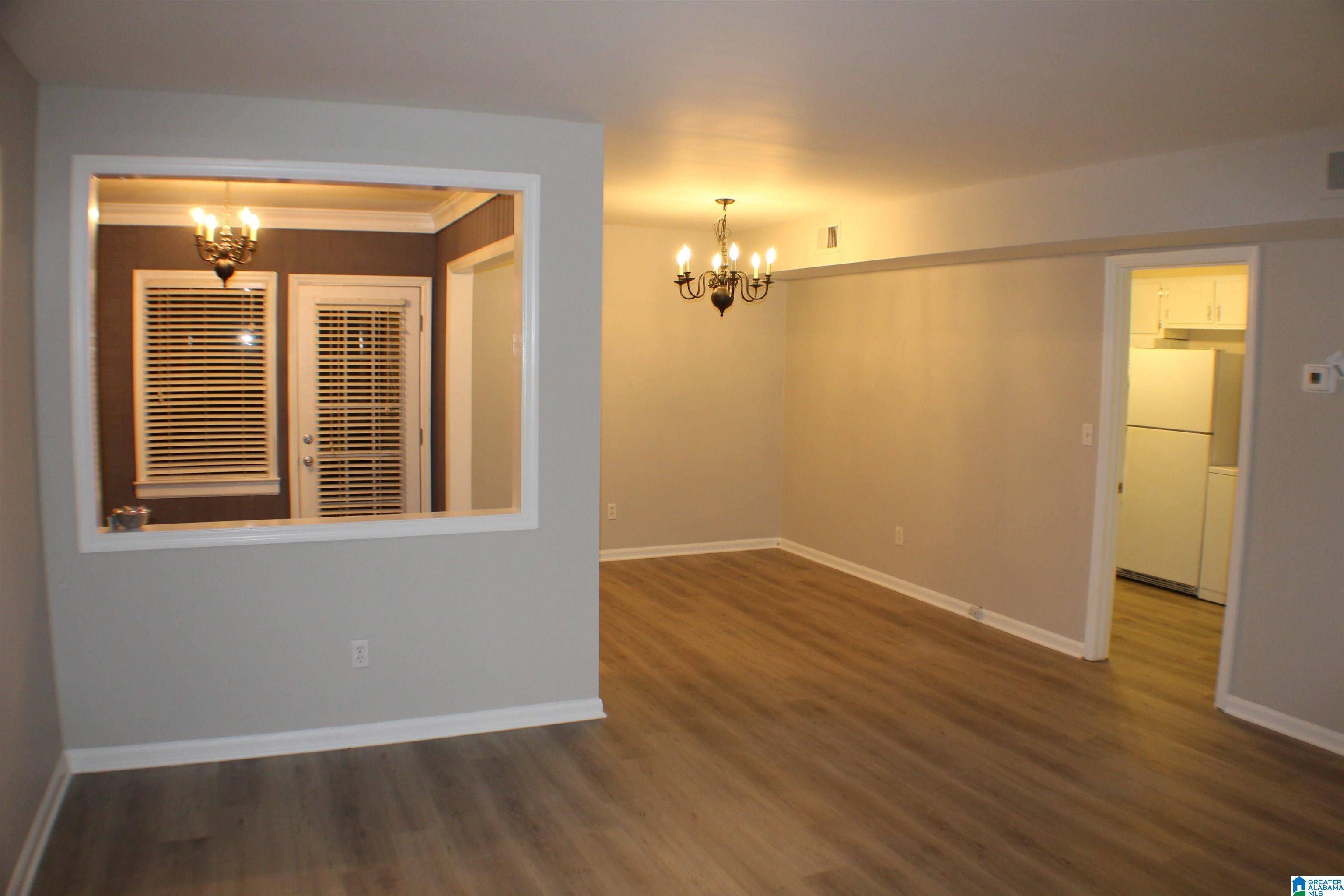 Homewood, AL 35216,1934 SHADES CLIFF TERRACE #B