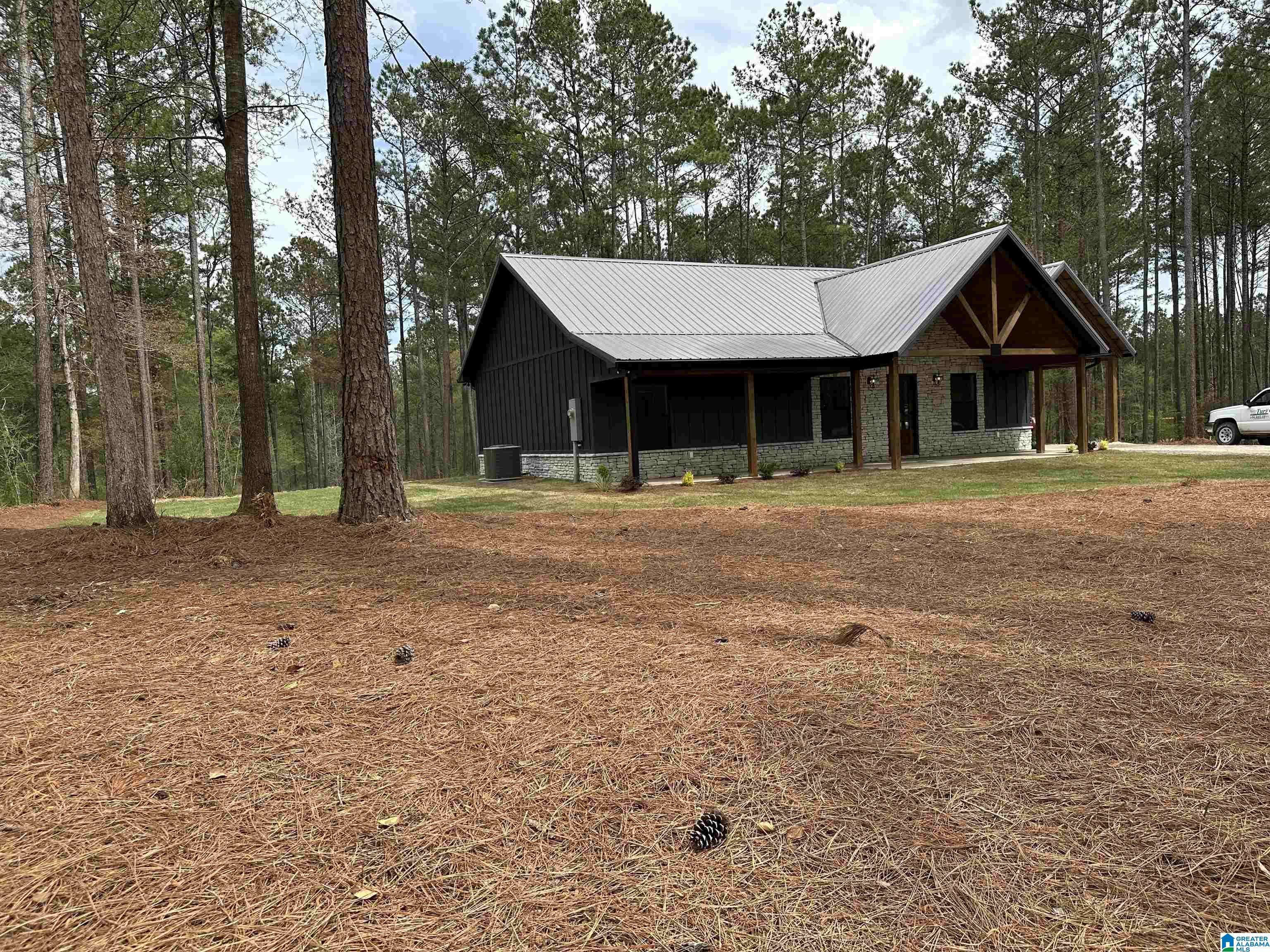 Roanoke, AL 36274,845 COUNTY ROAD 18