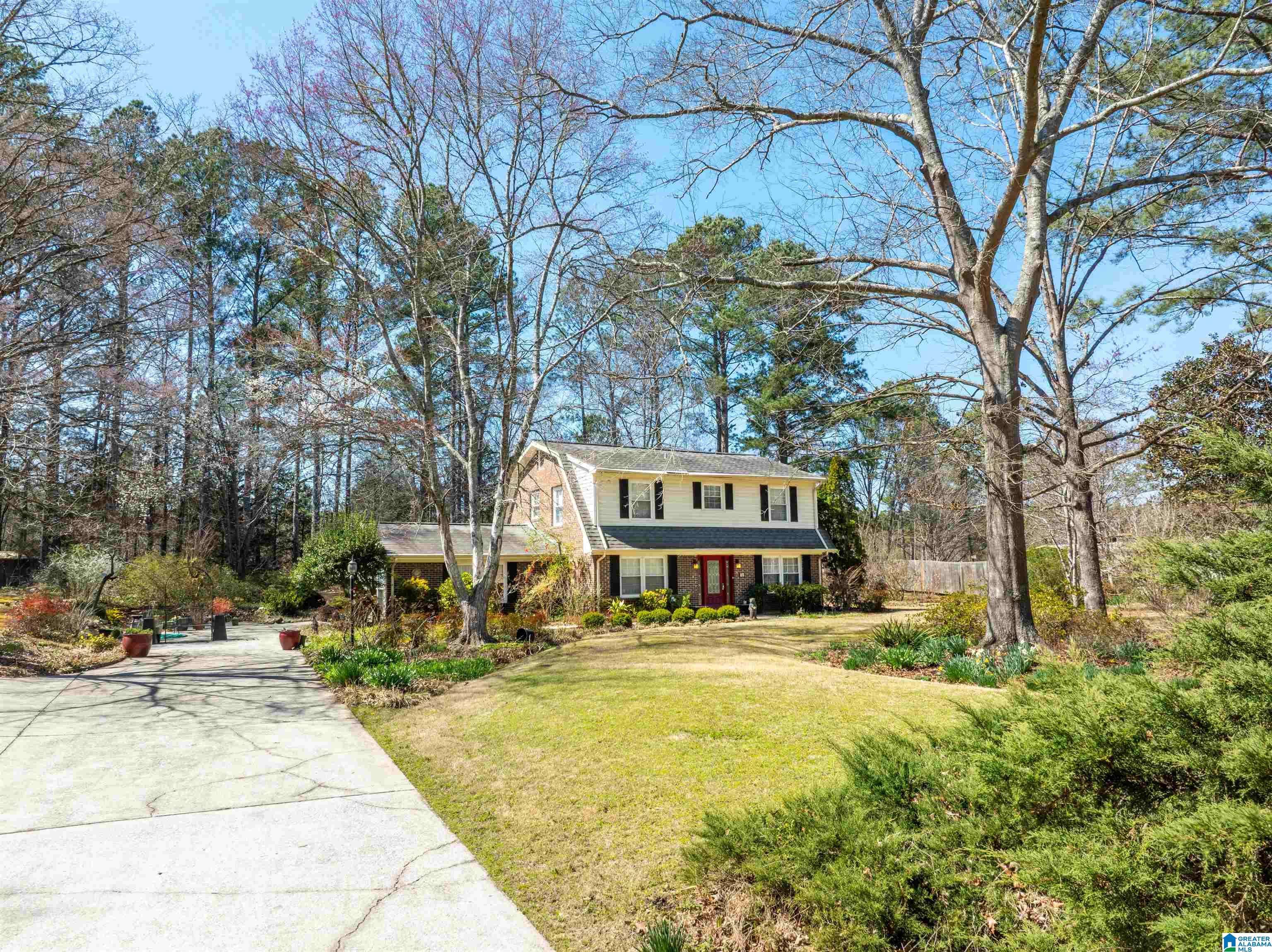 Jacksonville, AL 36265,85 REDSKINS LANE