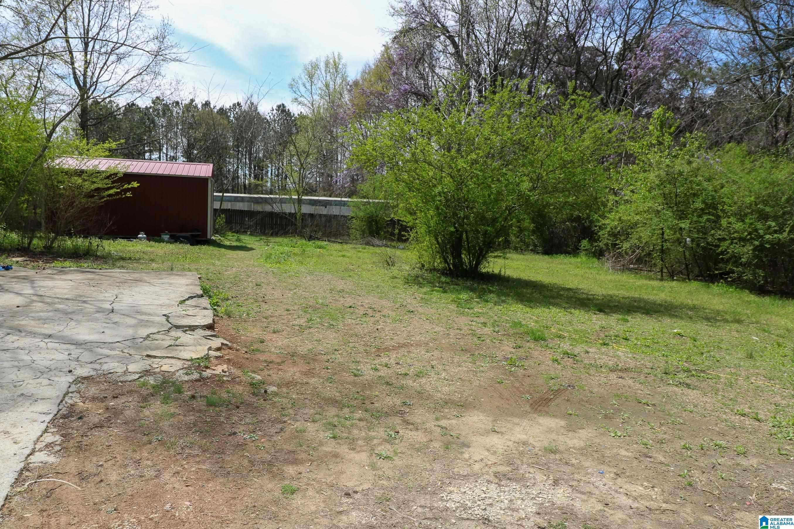 Talladega, AL 35160,607 BROADWAY AVENUE