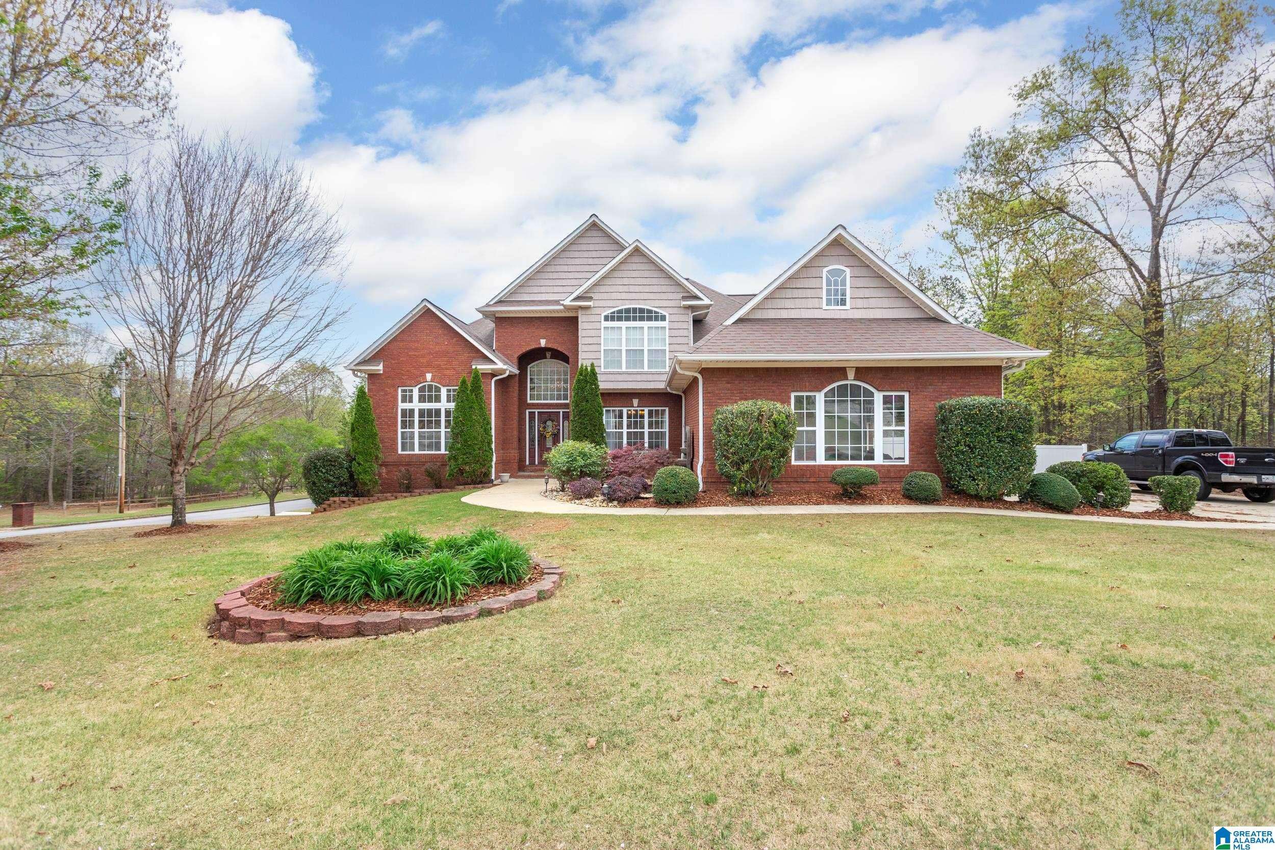 Anniston, AL 36207,15 BUCKINGHAM PLACE