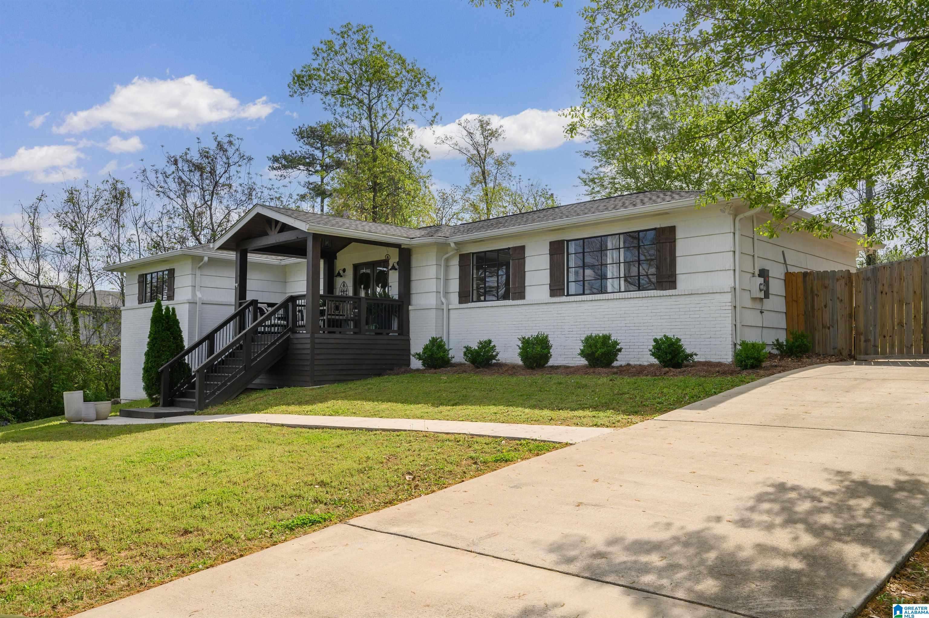 Vestavia Hills, AL 35243,4417 DOLLY RIDGE ROAD