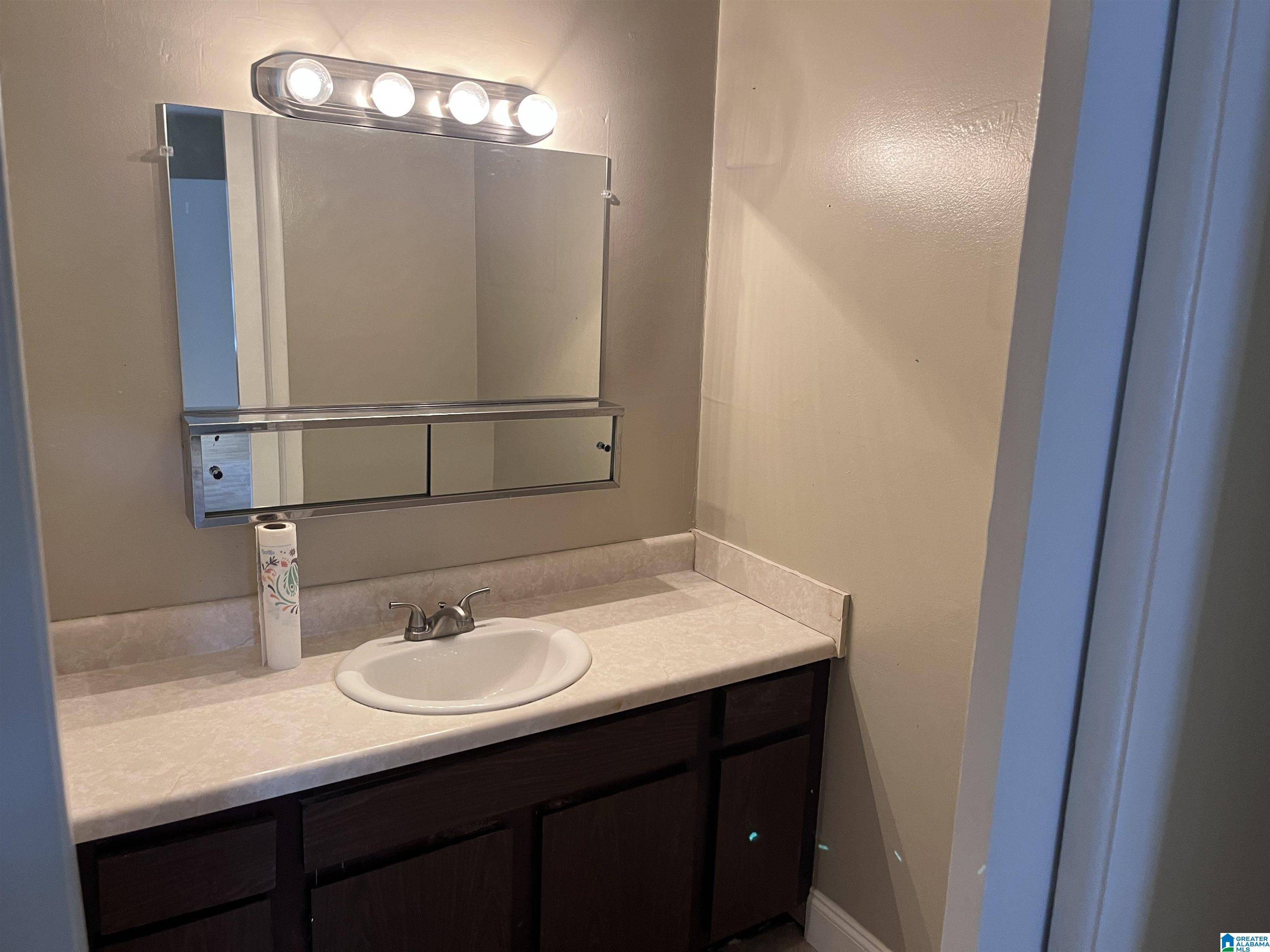 Hoover, AL 35226,3101 LORNA ROAD #1611