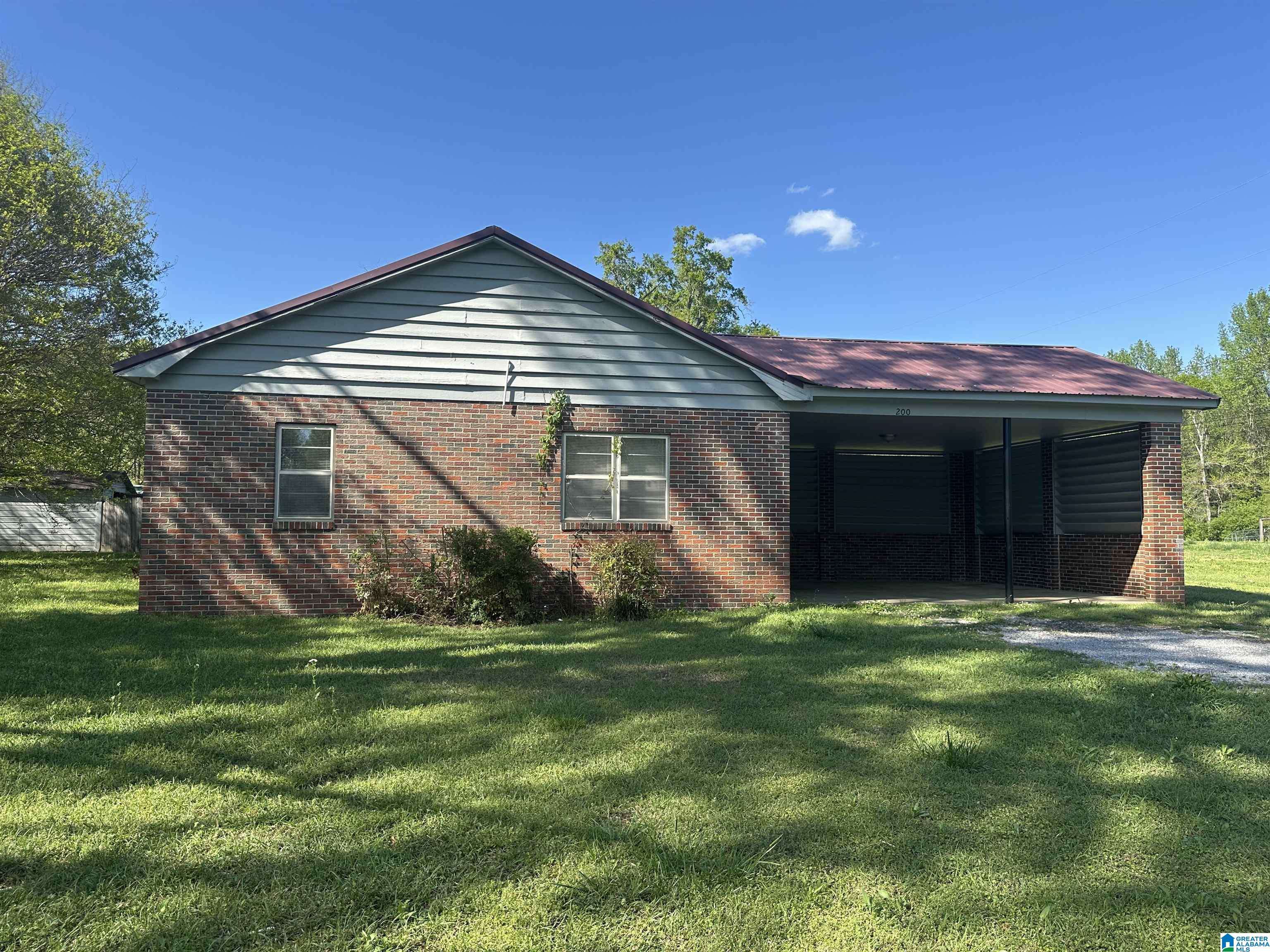 Sylacauga, AL 35150,200 SHAW LANE