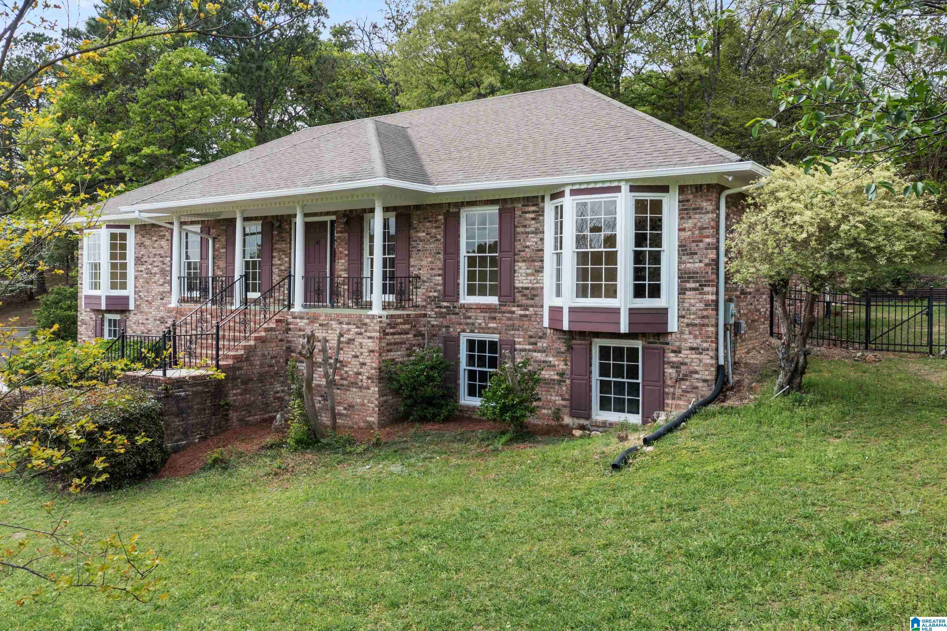 Birmingham, AL 35242,3032 BROOKHILL DRIVE