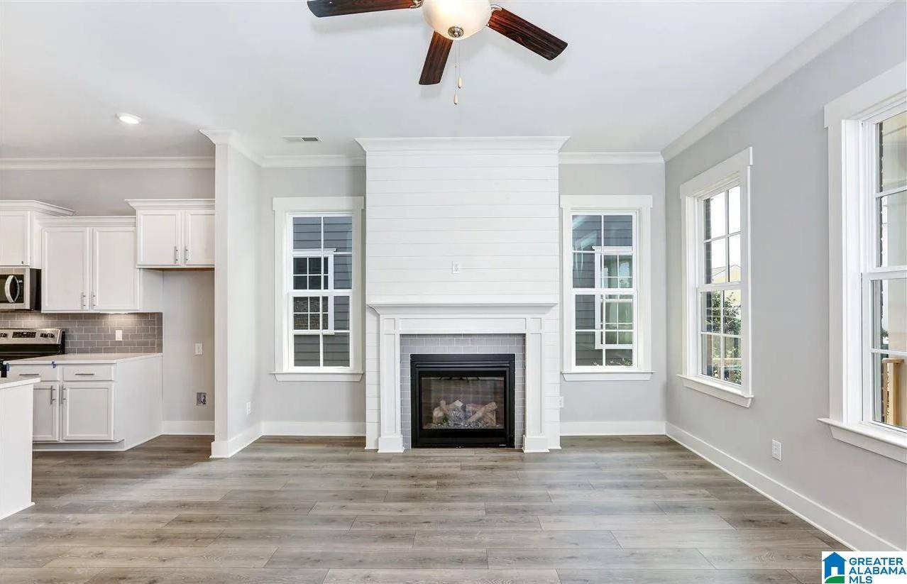 Madison, AL 35756,131 BUR OAK DRIVE