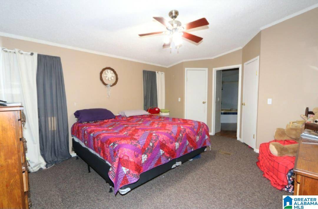 Talladega, AL 35160,4524 IRONATON ROAD