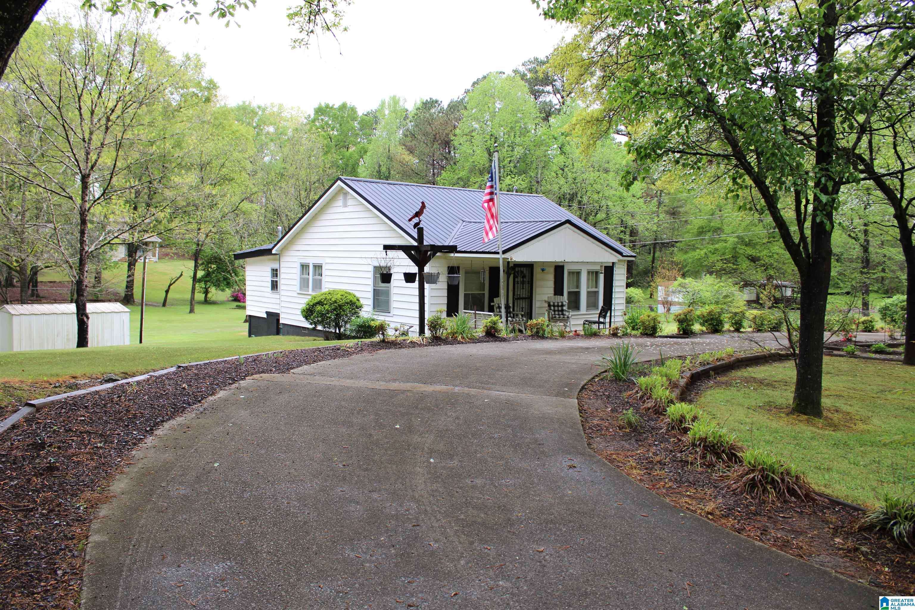 Anniston, AL 36201,418 GROGAN ROAD