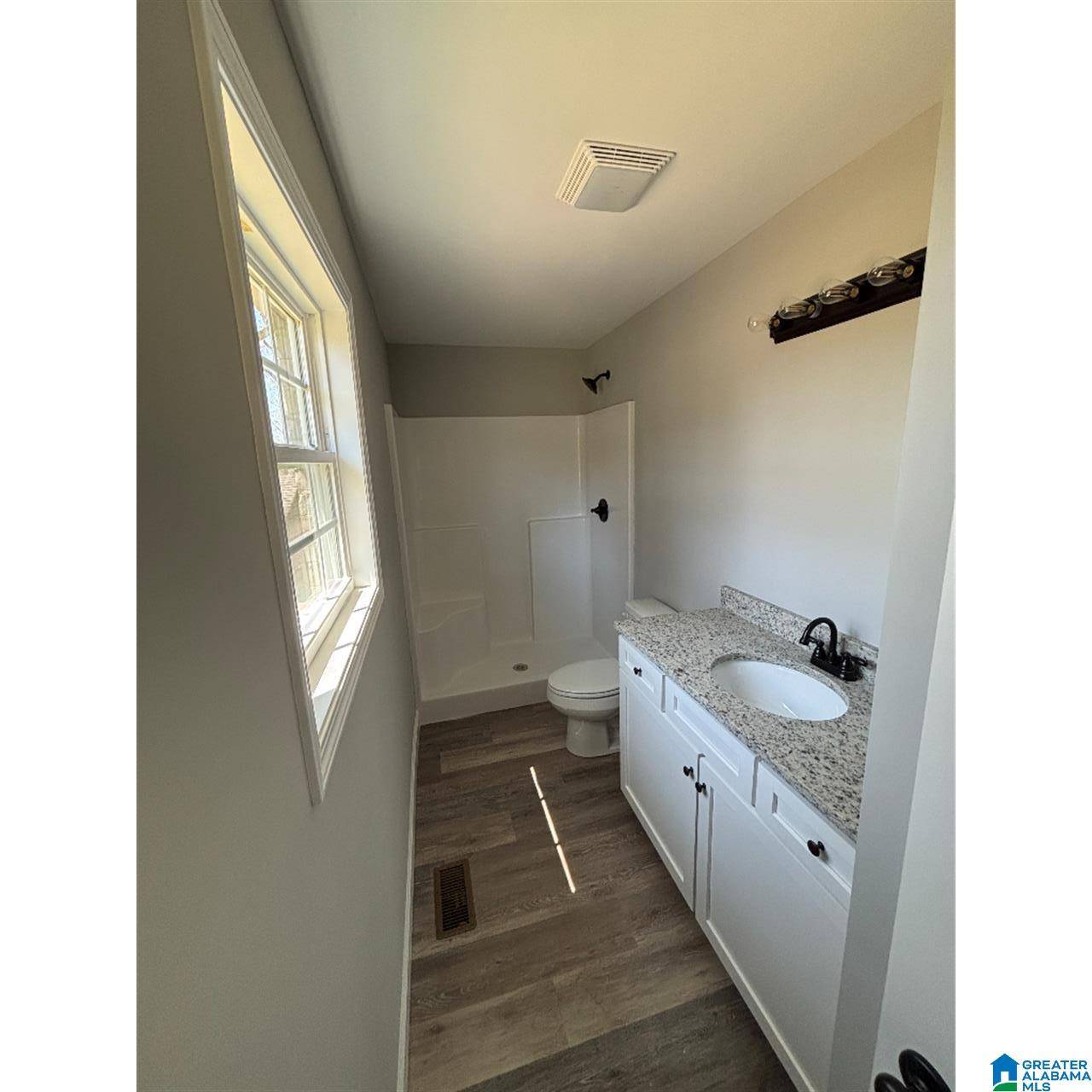 Warrior, AL 35180,700 SPRING TRAIL