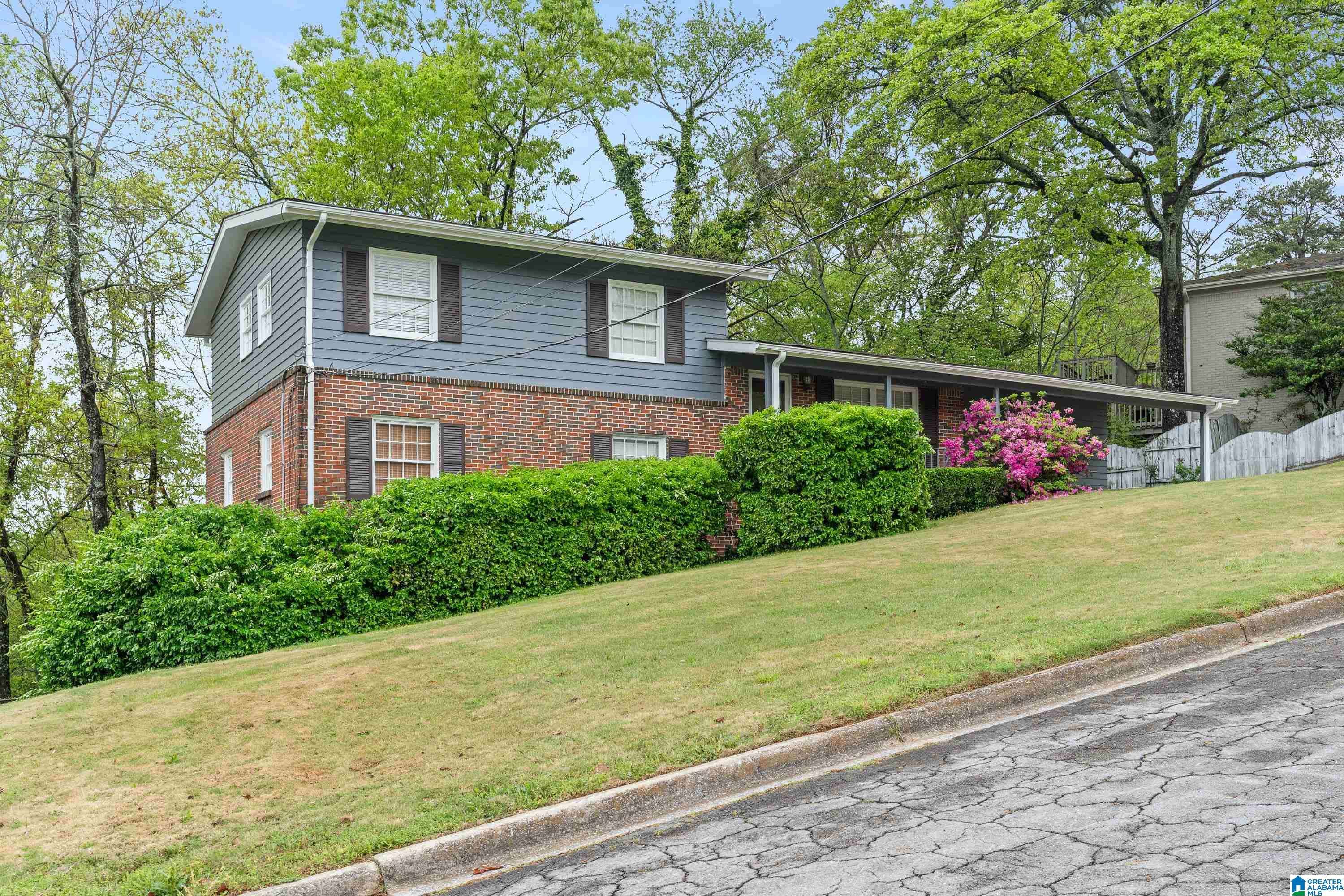 Birmingham, AL 35213,409 FERNCLIFF DRIVE