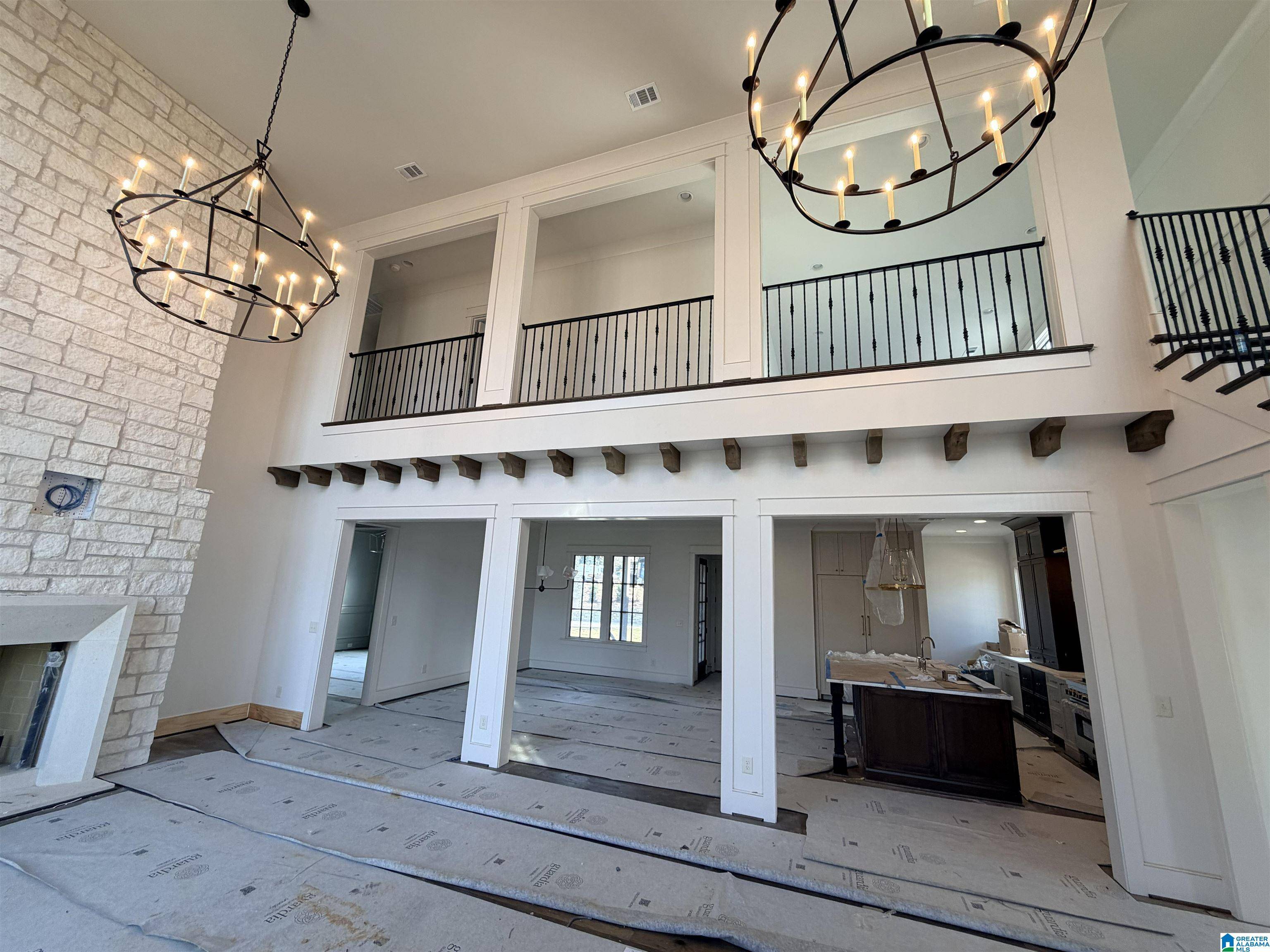 Vestavia Hills, AL 35243,2263 FIVE OAKS TRAIL