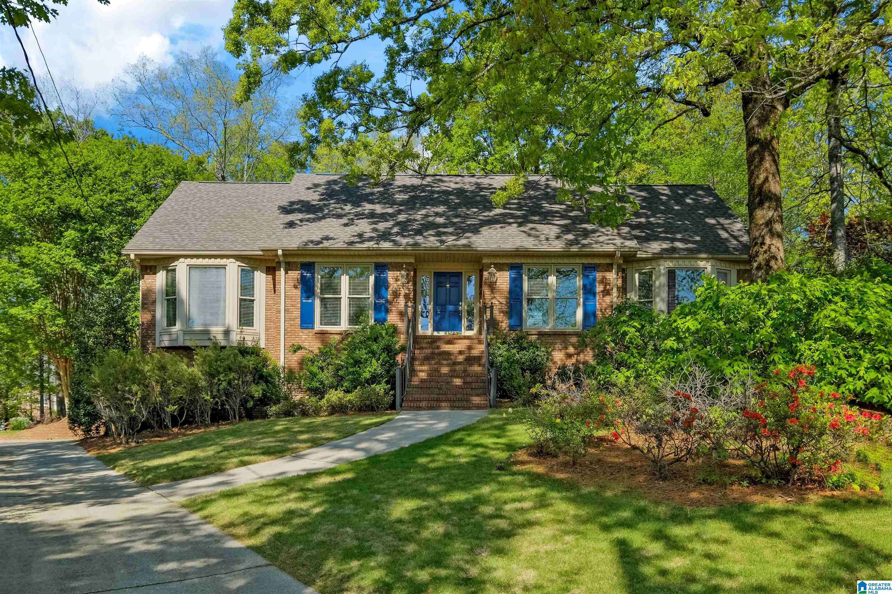 Trussville, AL 35173,310 SLOSS CIRCLE