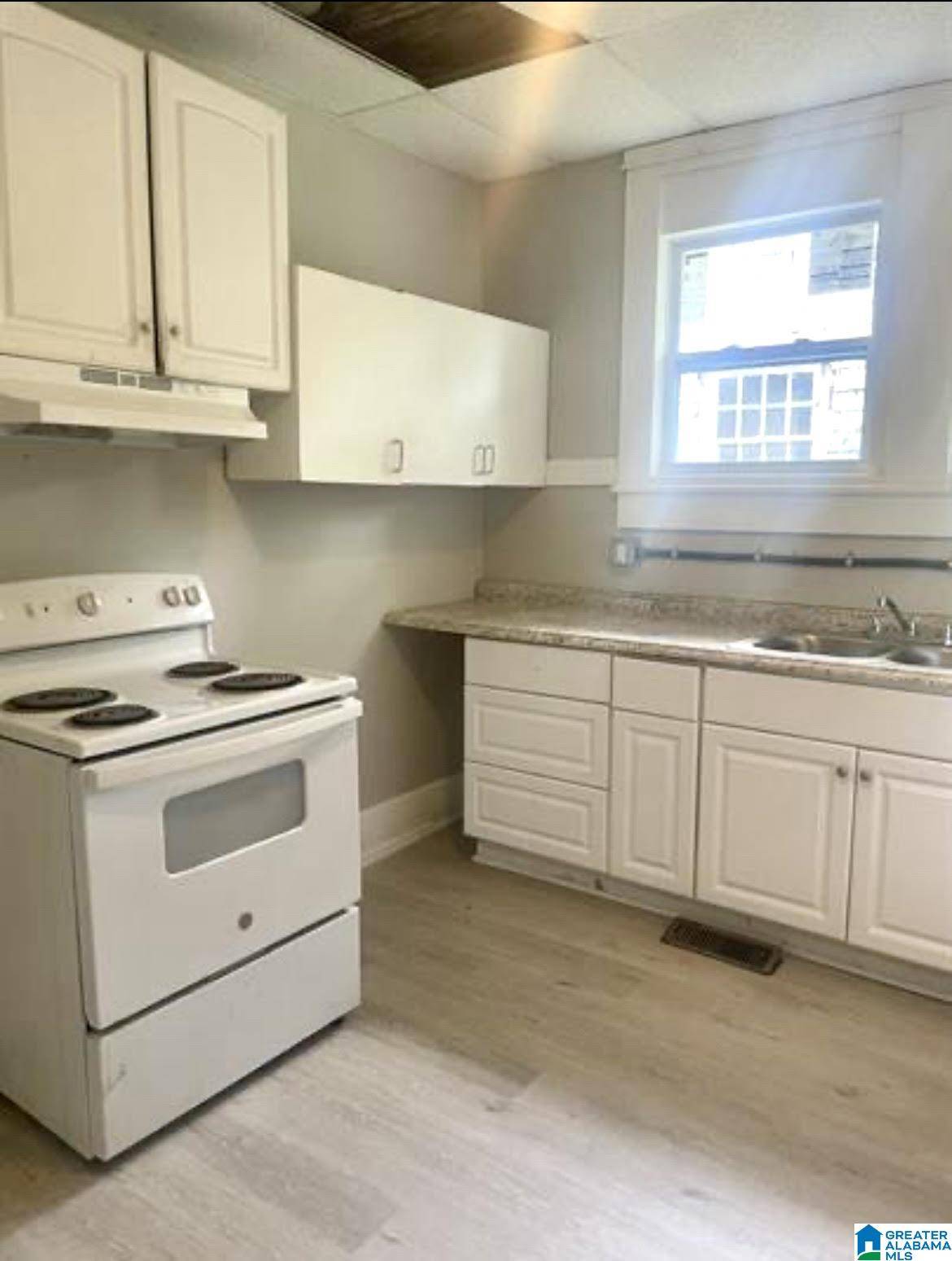 Birmingham, AL 35208,4301 COURT S