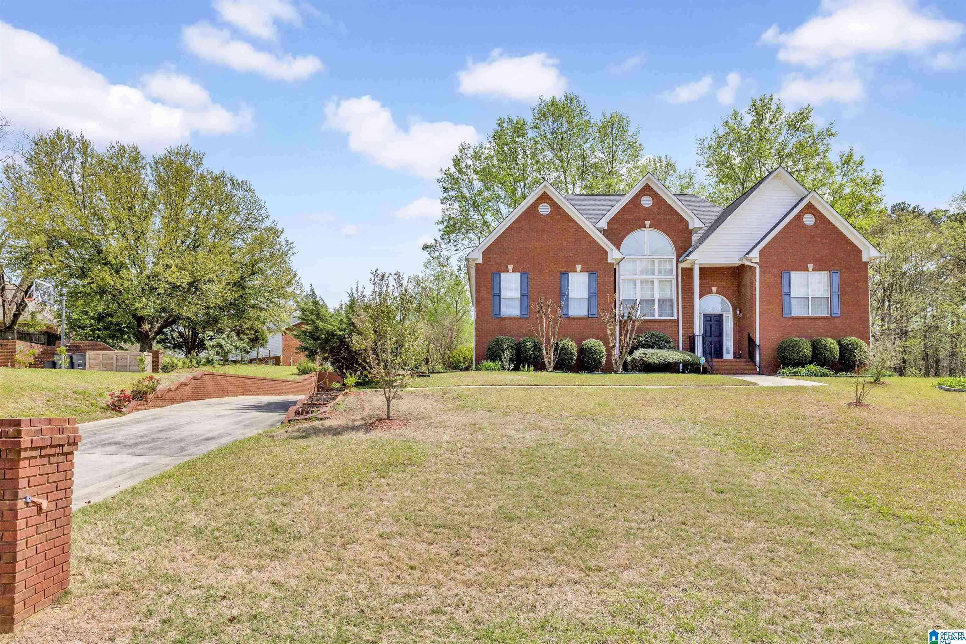 Gardendale, AL 35071,1515 CLOVER AVENUE