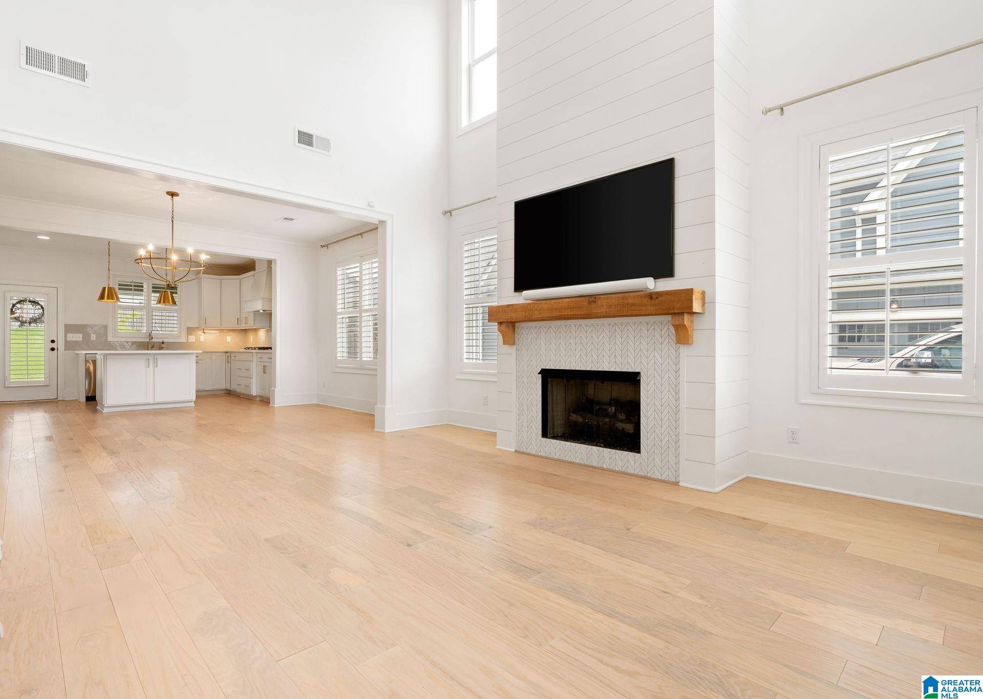 Hoover, AL 35244,1904 JANEWAY PASS