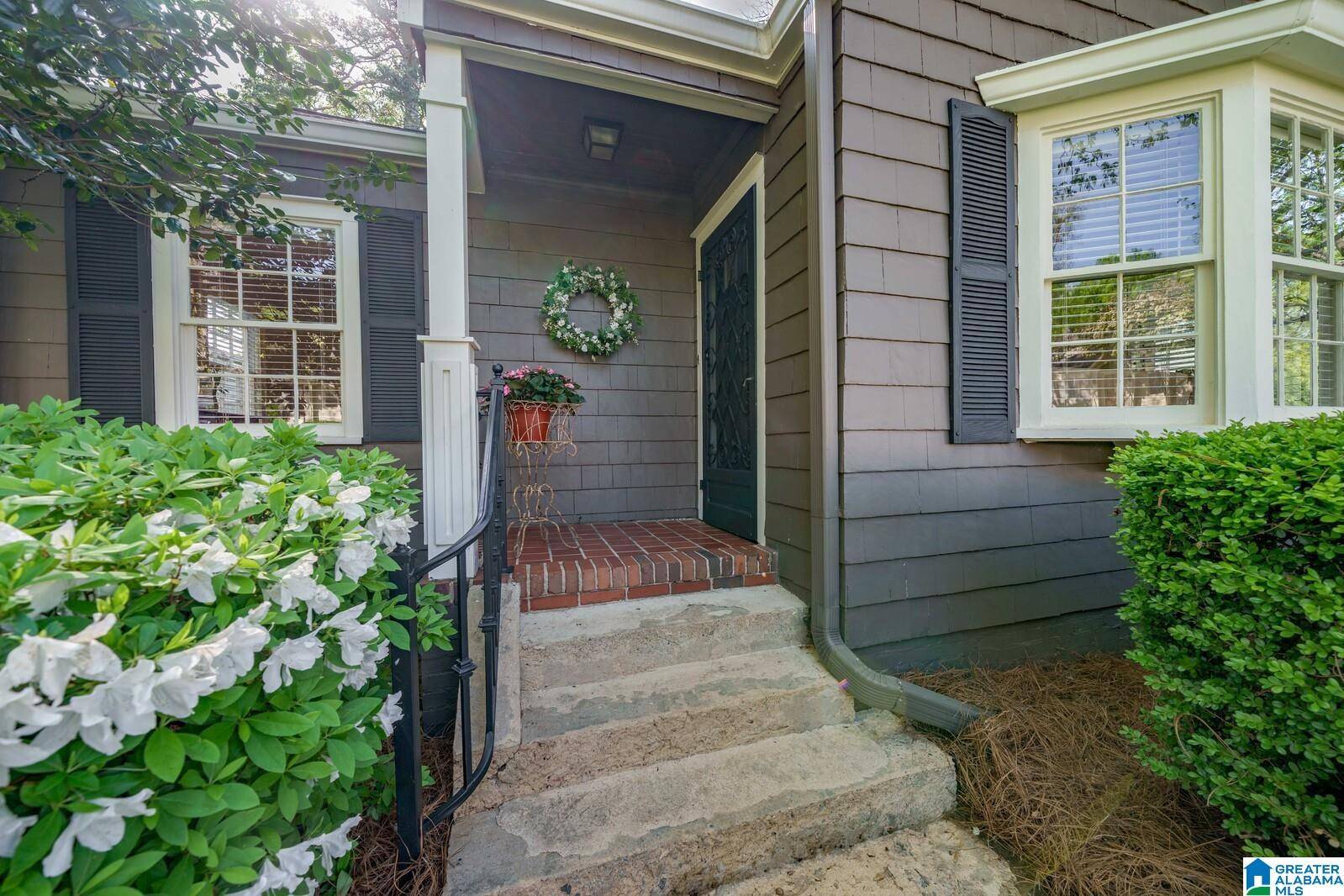 Homewood, AL 35209,406 KENILWORTH DRIVE