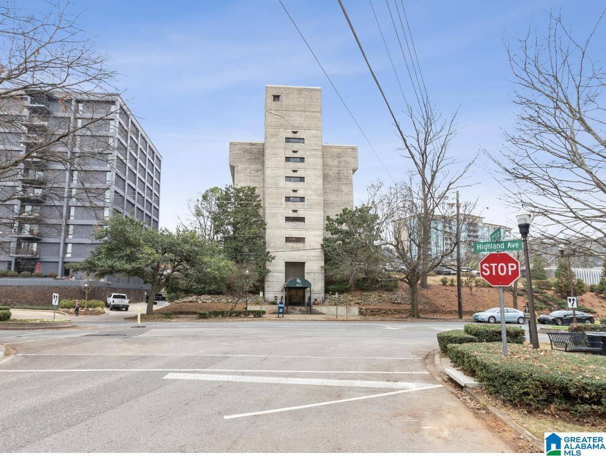Birmingham, AL 35205,2625 HIGHLAND AVENUE S #402