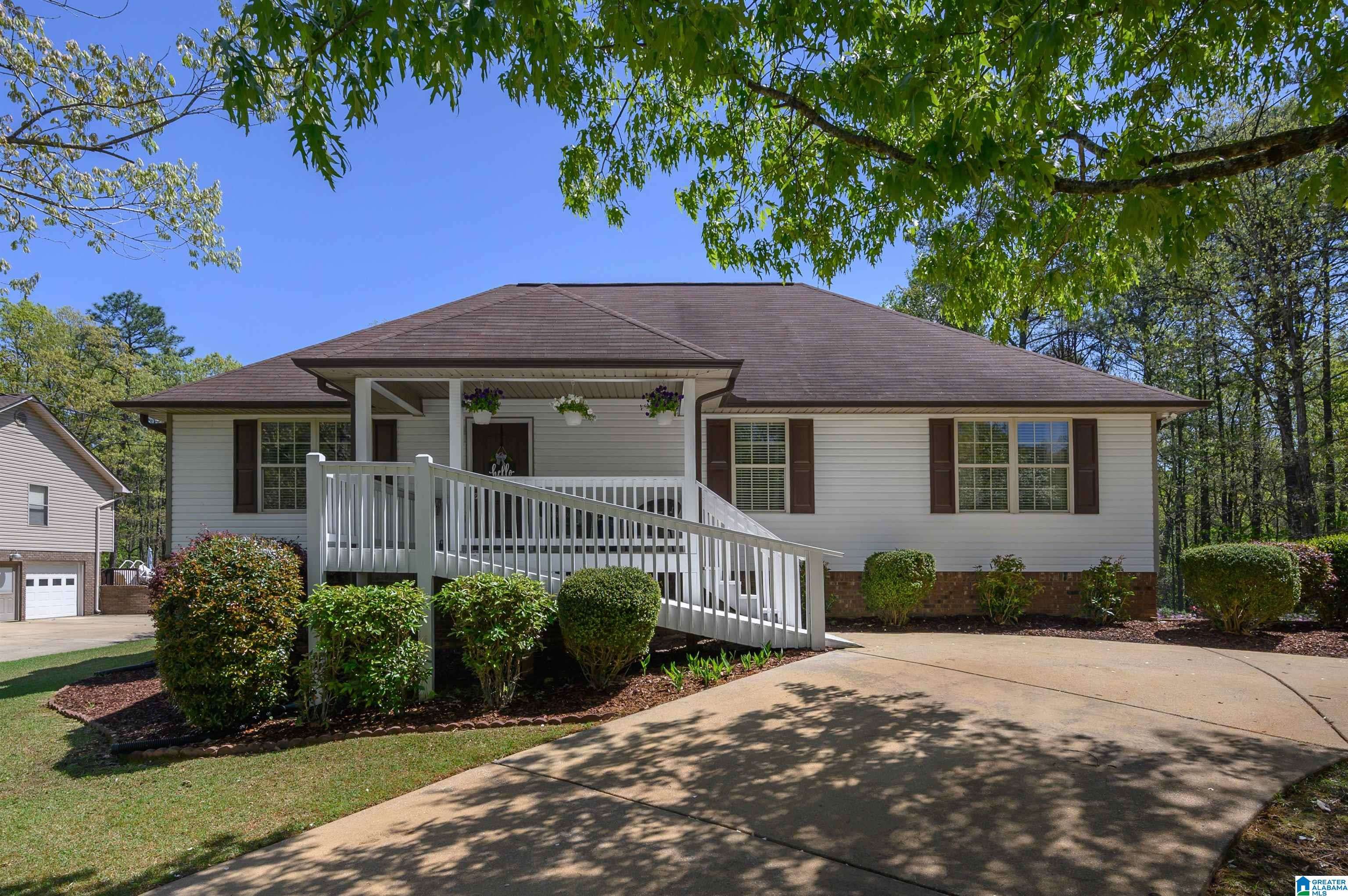 Lake View, AL 35111,12723 OAK FOREST DRIVE