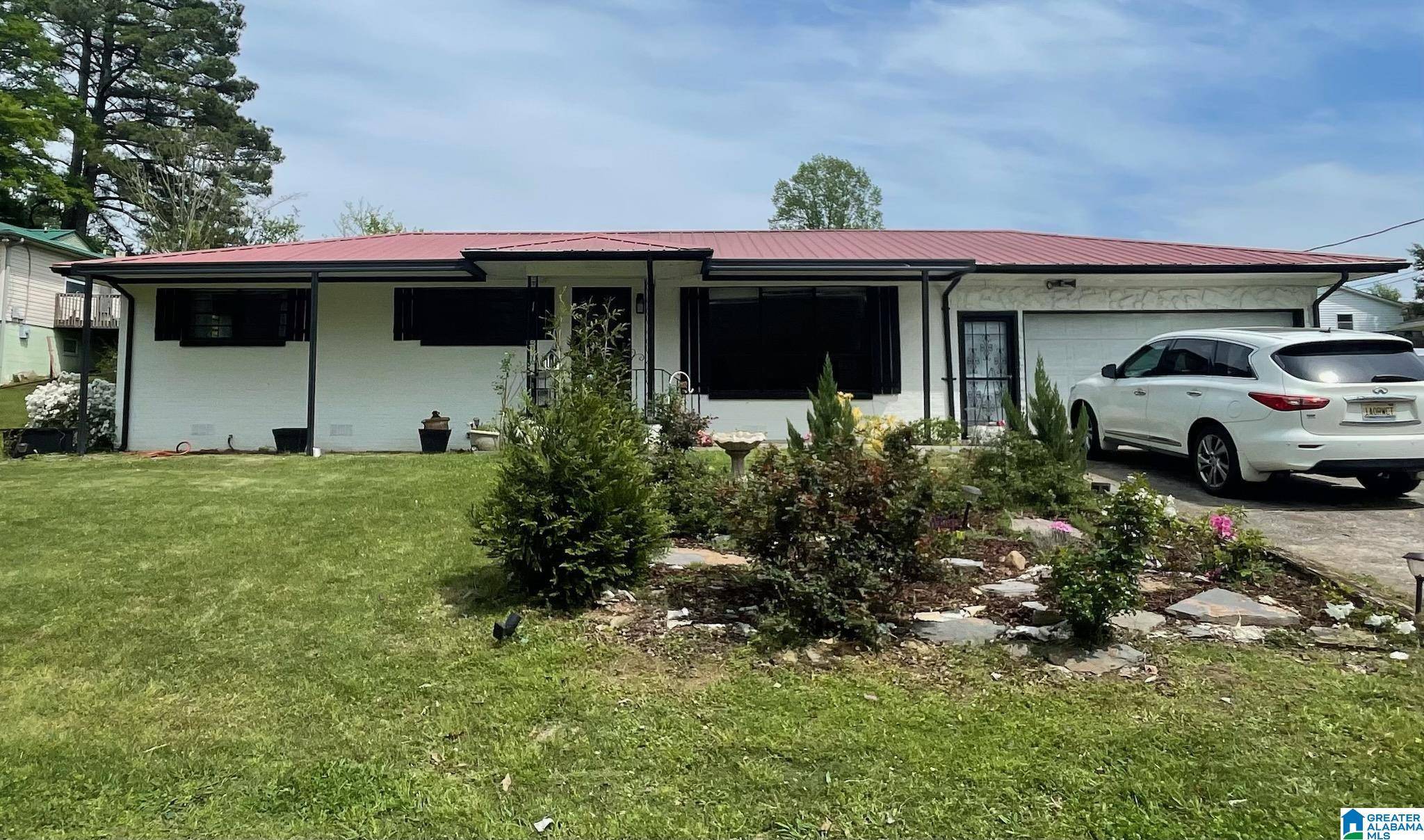 Pleasant Grove, AL 35127,509 10TH AVENUE