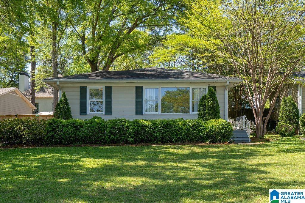 Vestavia Hills, AL 35223,3776 GLASS DRIVE