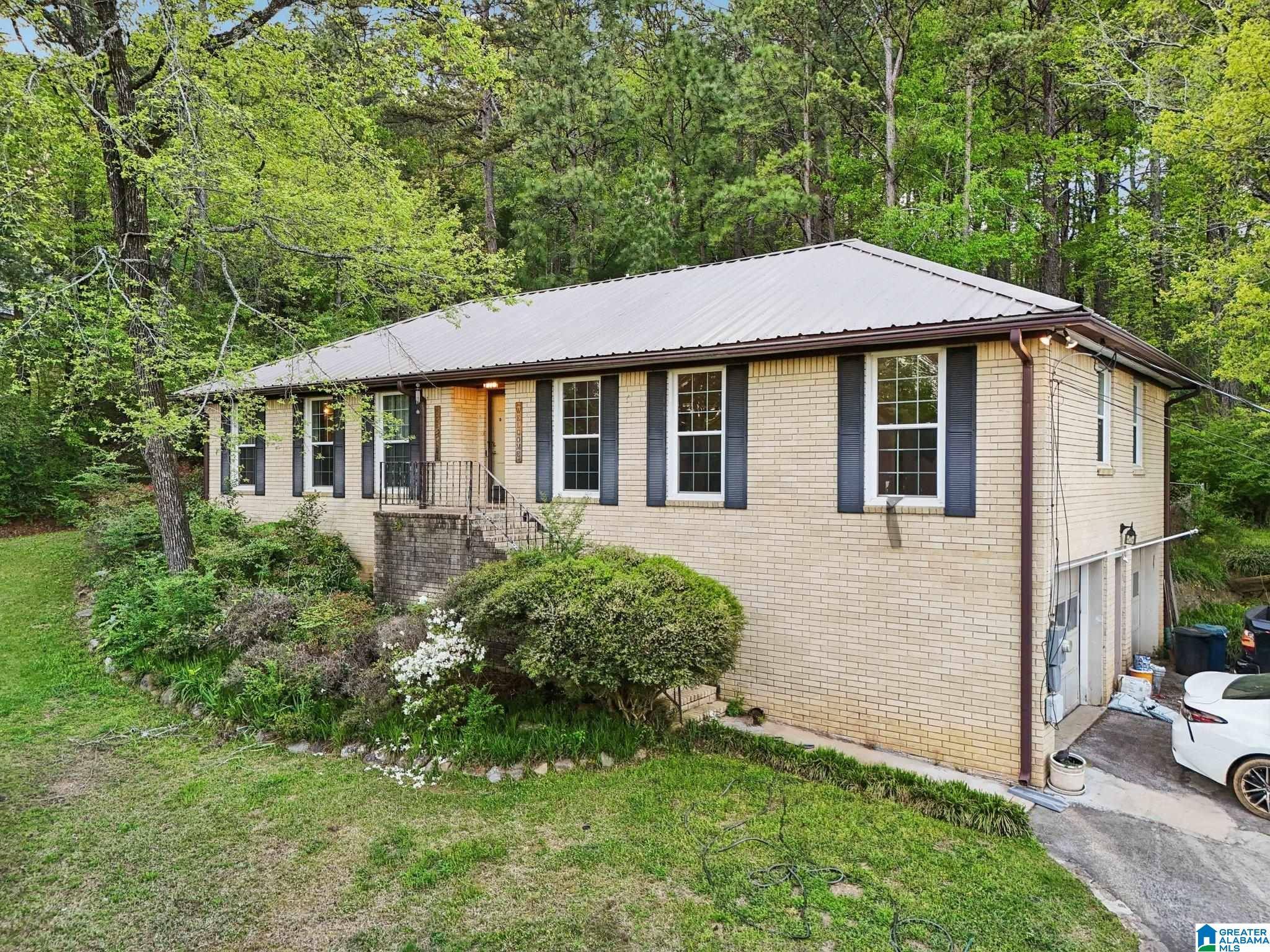 Leeds, AL 35094,6562 LYNN CIRCLE