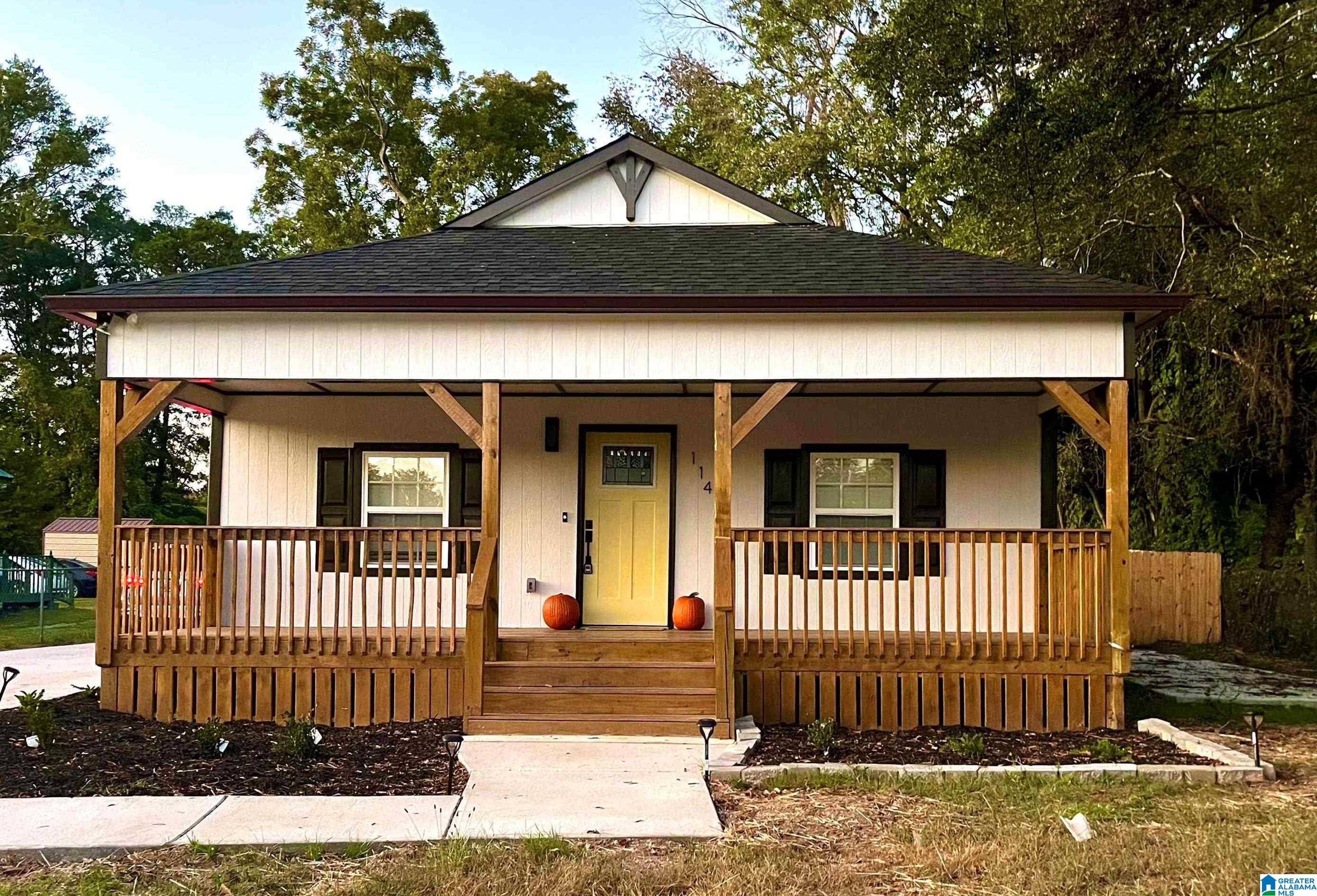 Talladega, AL 35160,114 SLOAN AVENUE E