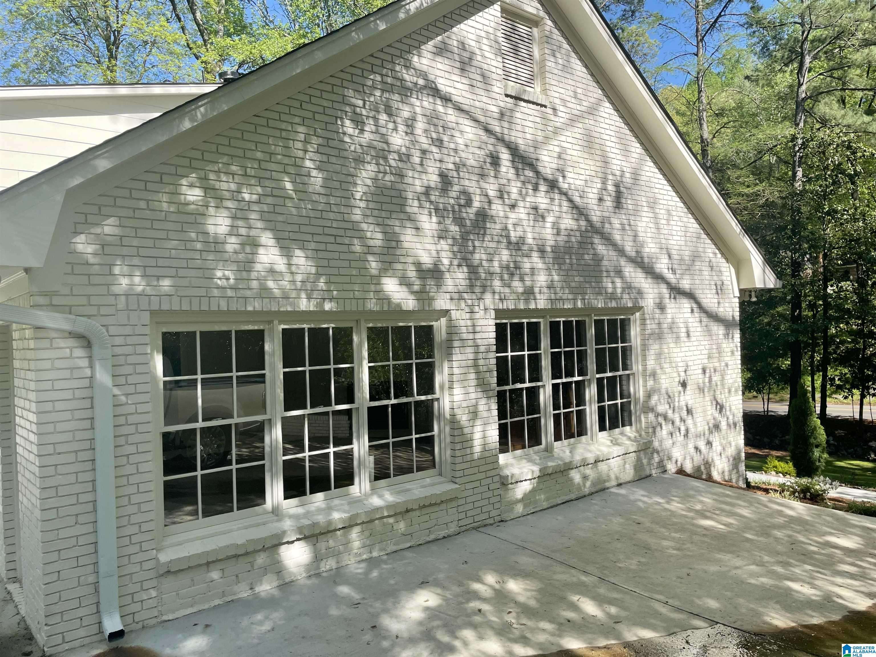 Mountain Brook, AL 35223,3656 BROOKWOOD ROAD