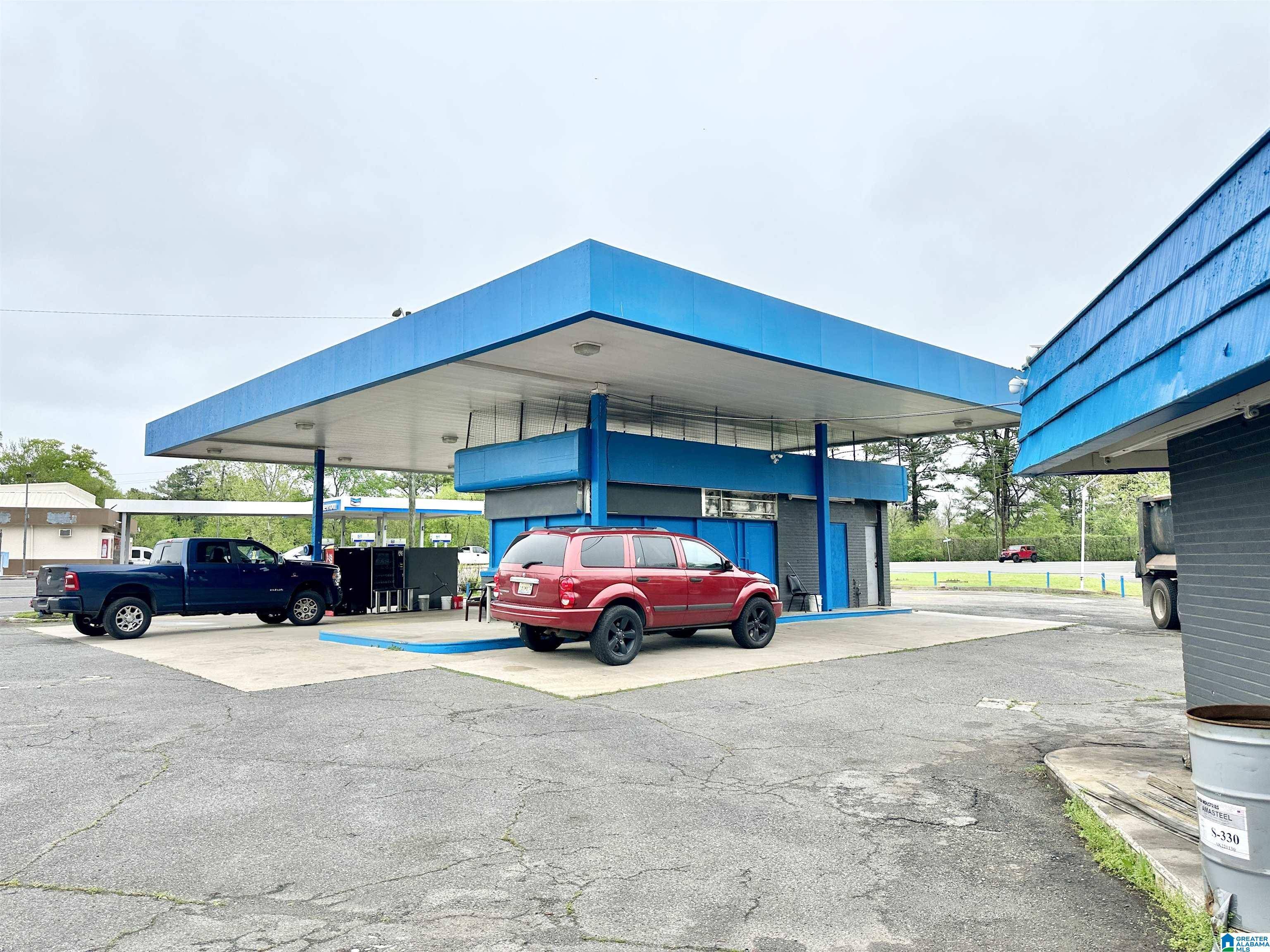 Birmingham, AL 35206,8701 N 1ST AVENUE