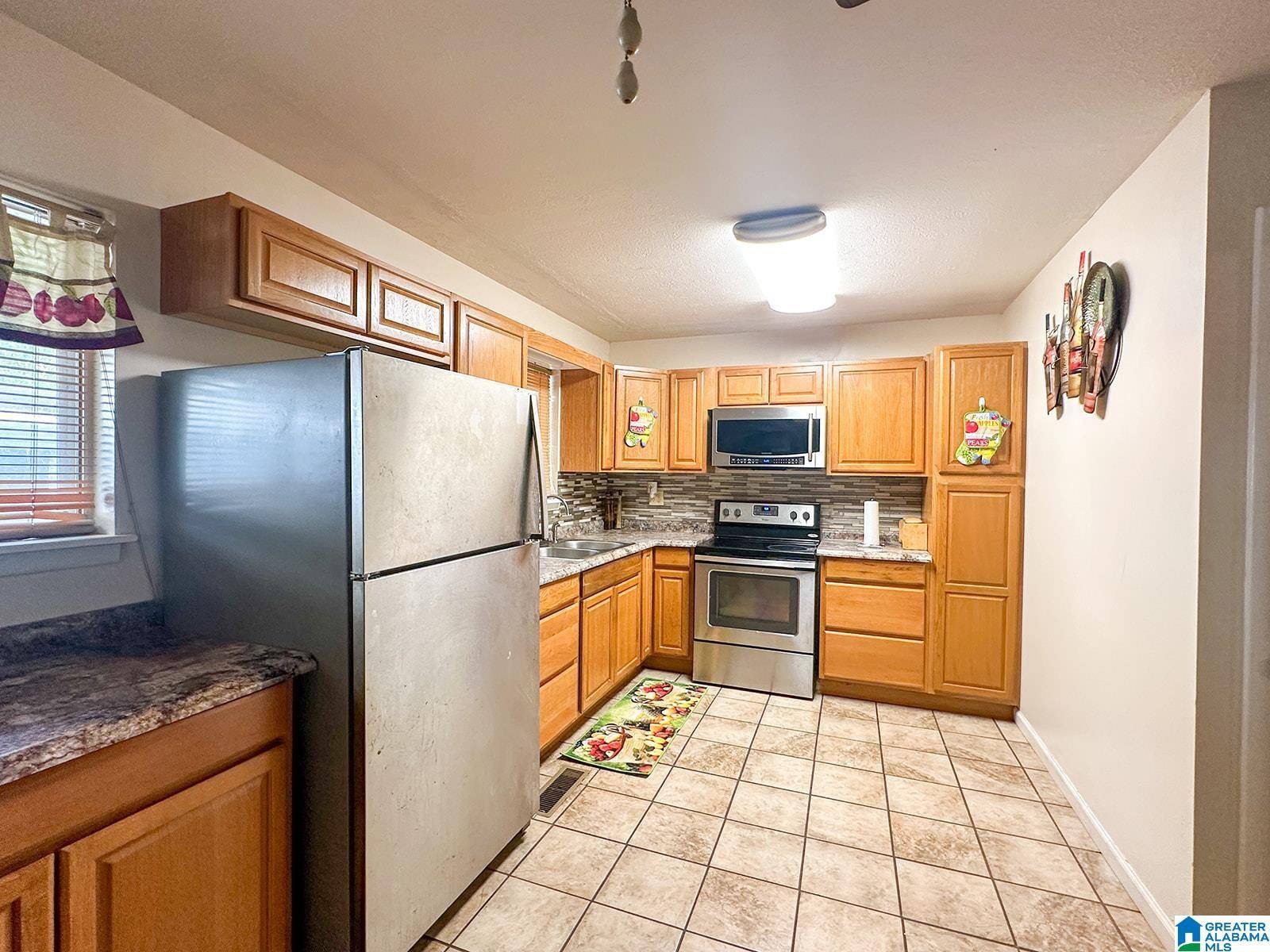 Talladega, AL 35160,364 BROOKVIEW DRIVE