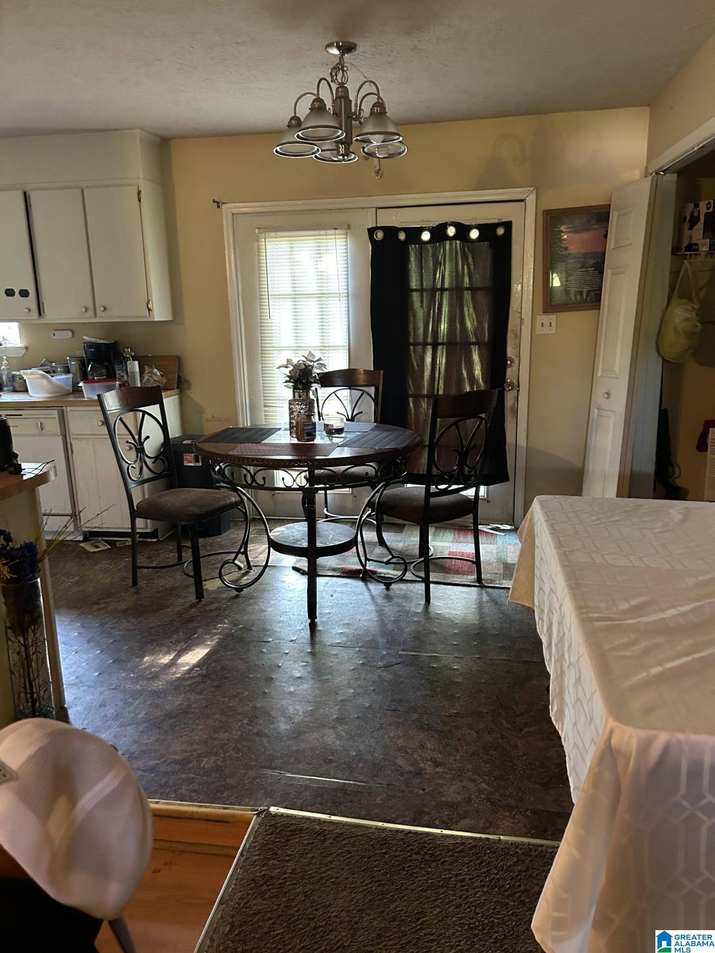 Sylacauga, AL 35150,126 CLOVERDALE DRIVE