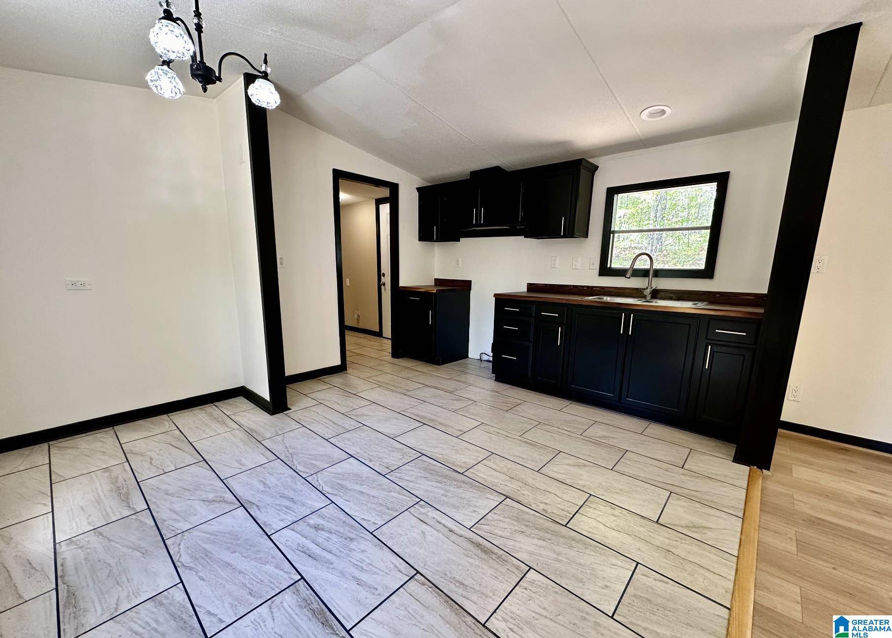 Trussville, AL 35173,3512 PERRY STREET