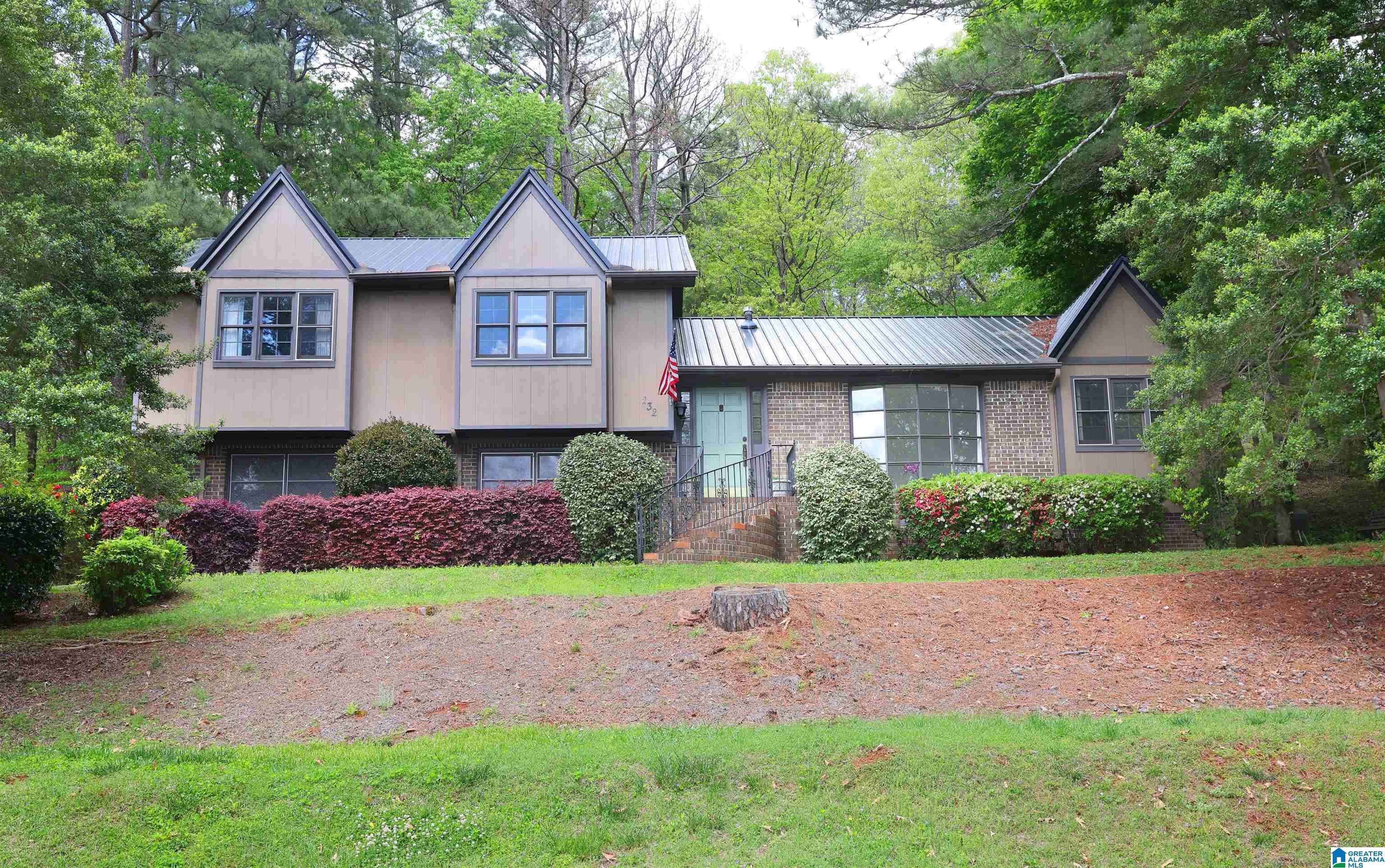 Anniston, AL 36207,232 DOUGLAS DRIVE