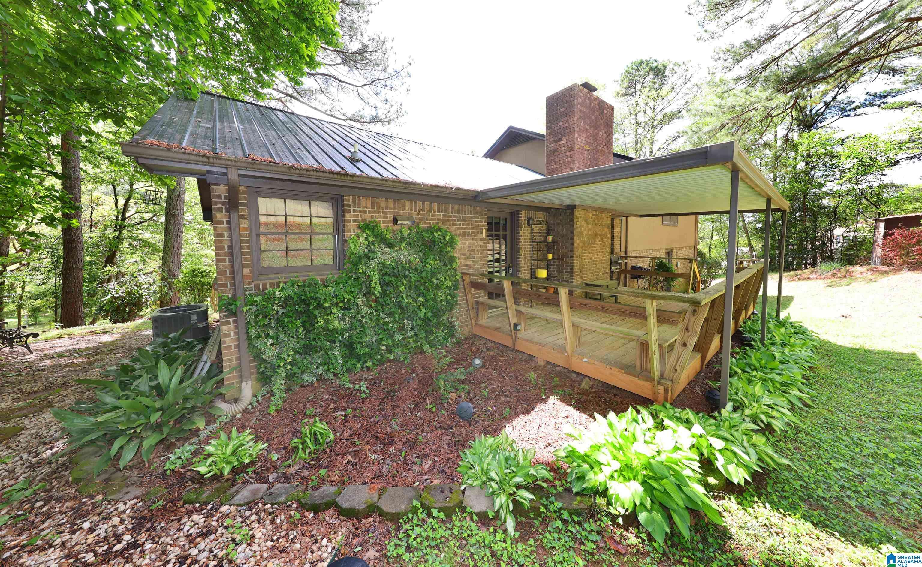 Anniston, AL 36207,232 DOUGLAS DRIVE