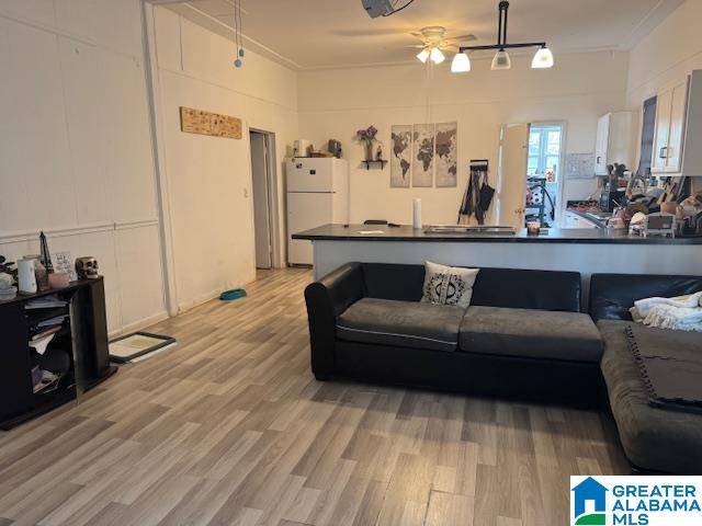 Sylacauga, AL 35150,204 PINE STREET