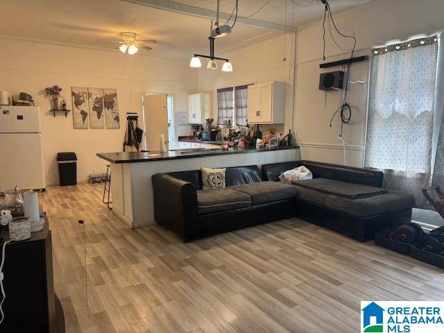 Sylacauga, AL 35150,204 PINE STREET