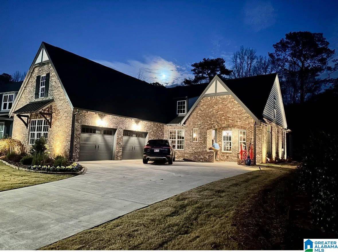 Hoover, AL 35244,8243 ANNIKA DRIVE