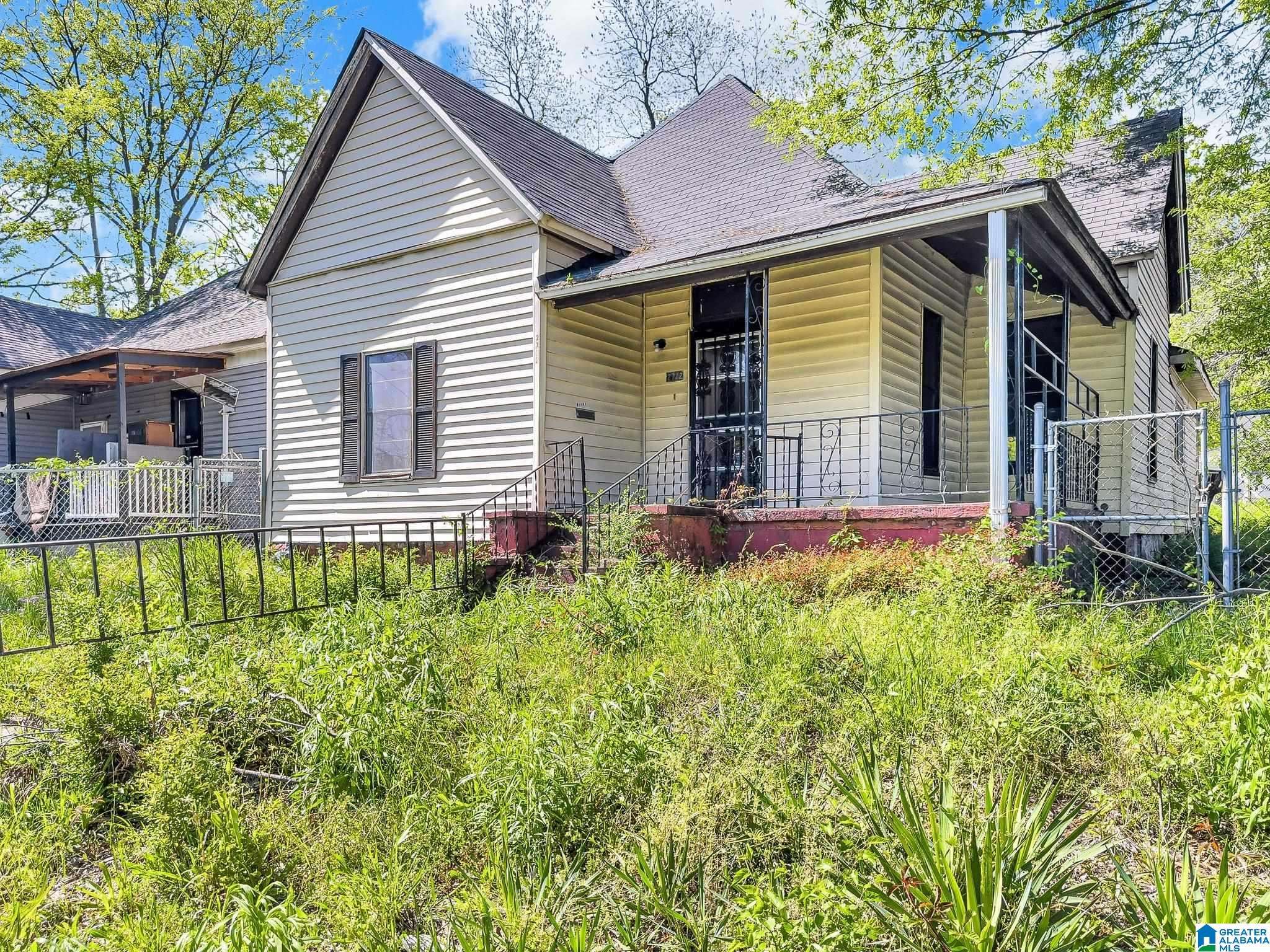 Birmingham, AL 35207,2722 33RD AVENUE N