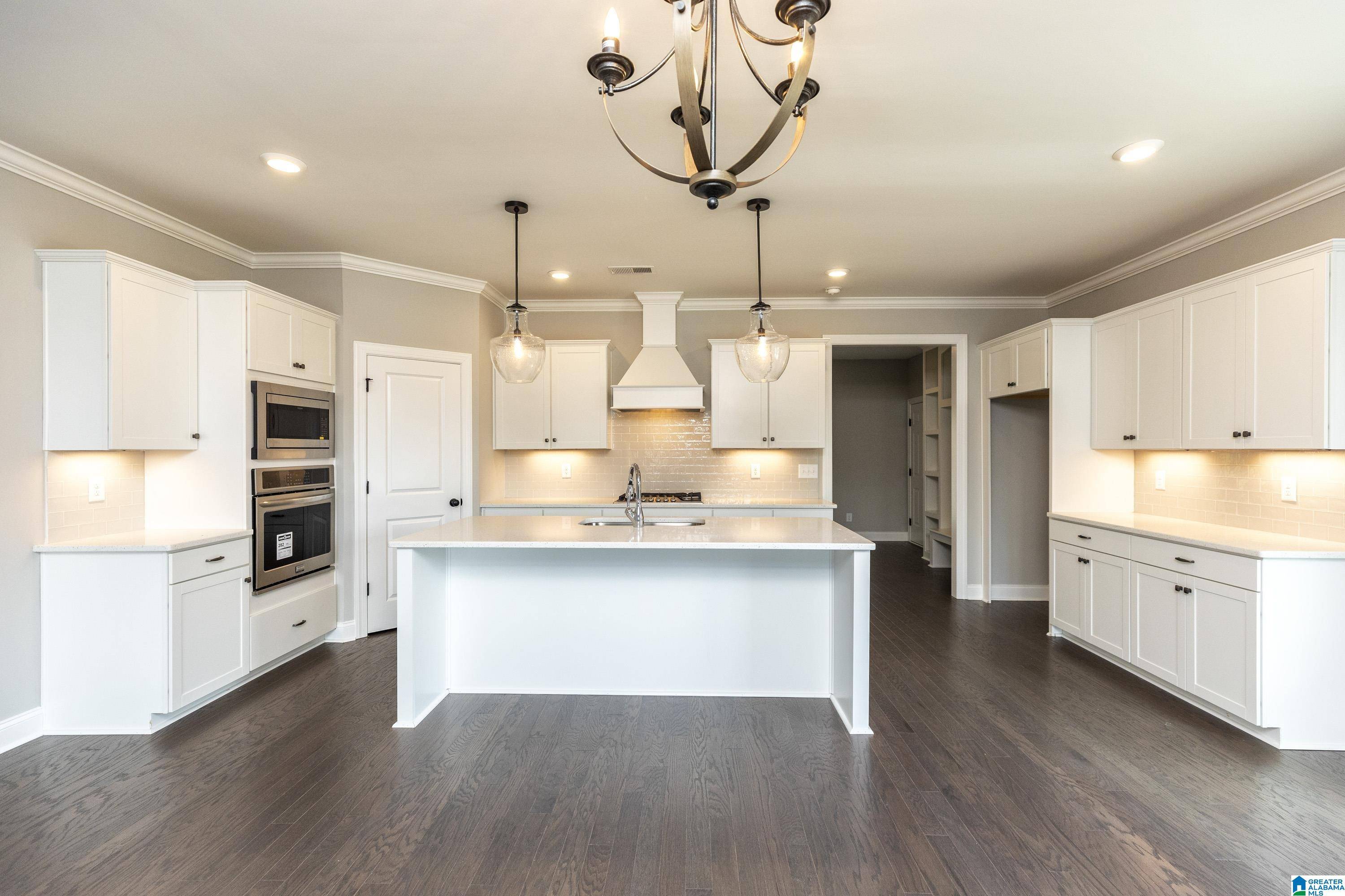 Pelham, AL 35124,5165 SIMMS RIDGE