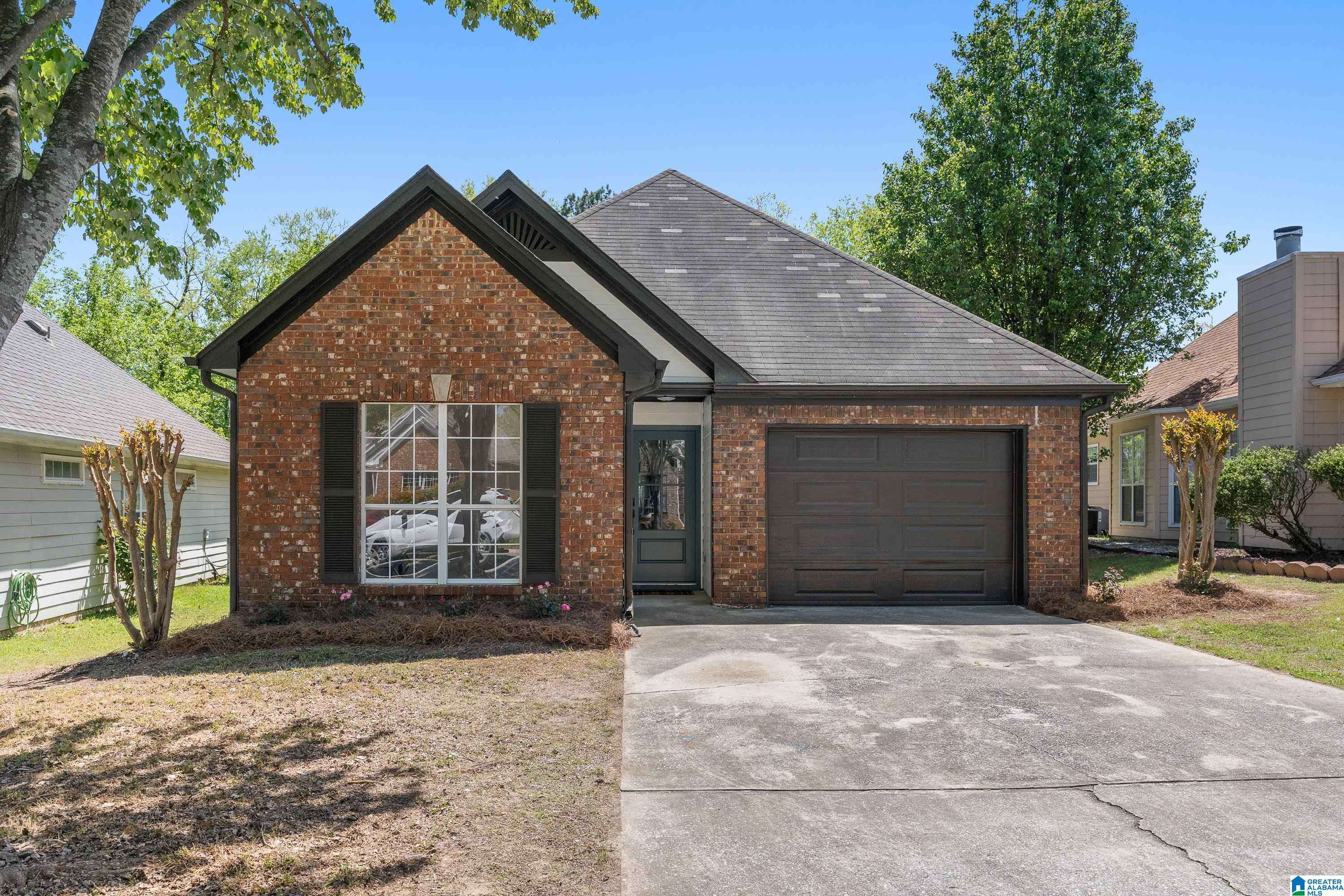 Calera, AL 35040,113 MAYFAIR LANE