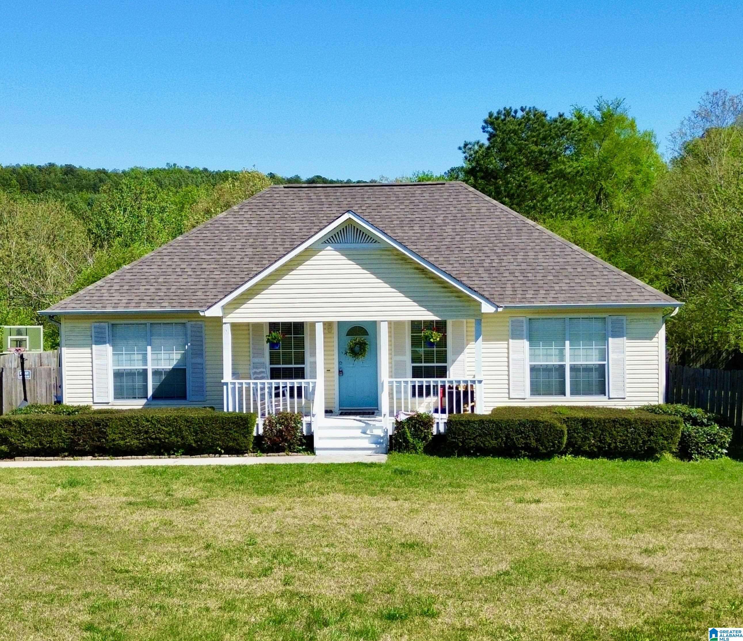 Warrior, AL 35180,383 QUAIL HOLLOW ROAD