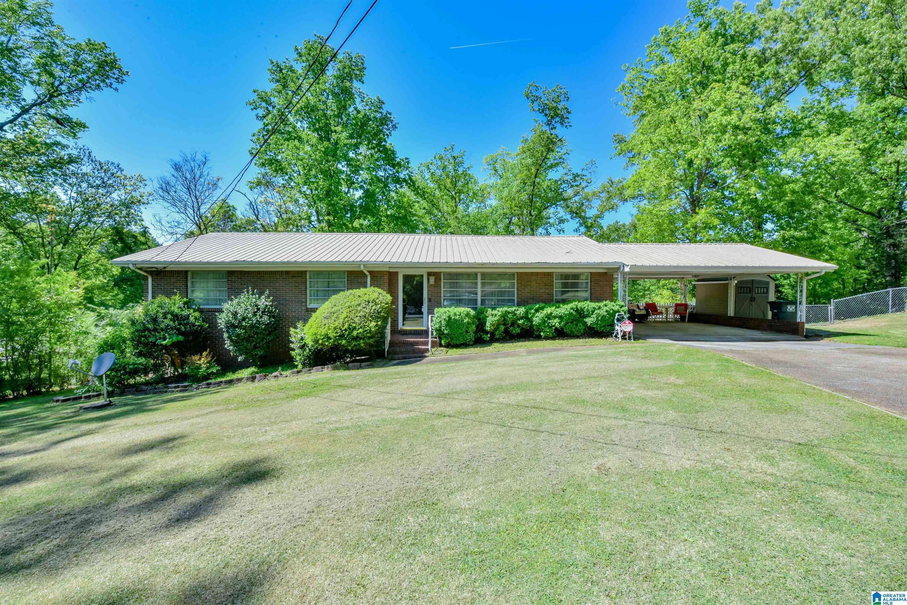 Hueytown, AL 35023,214 MIMOSA CIRCLE