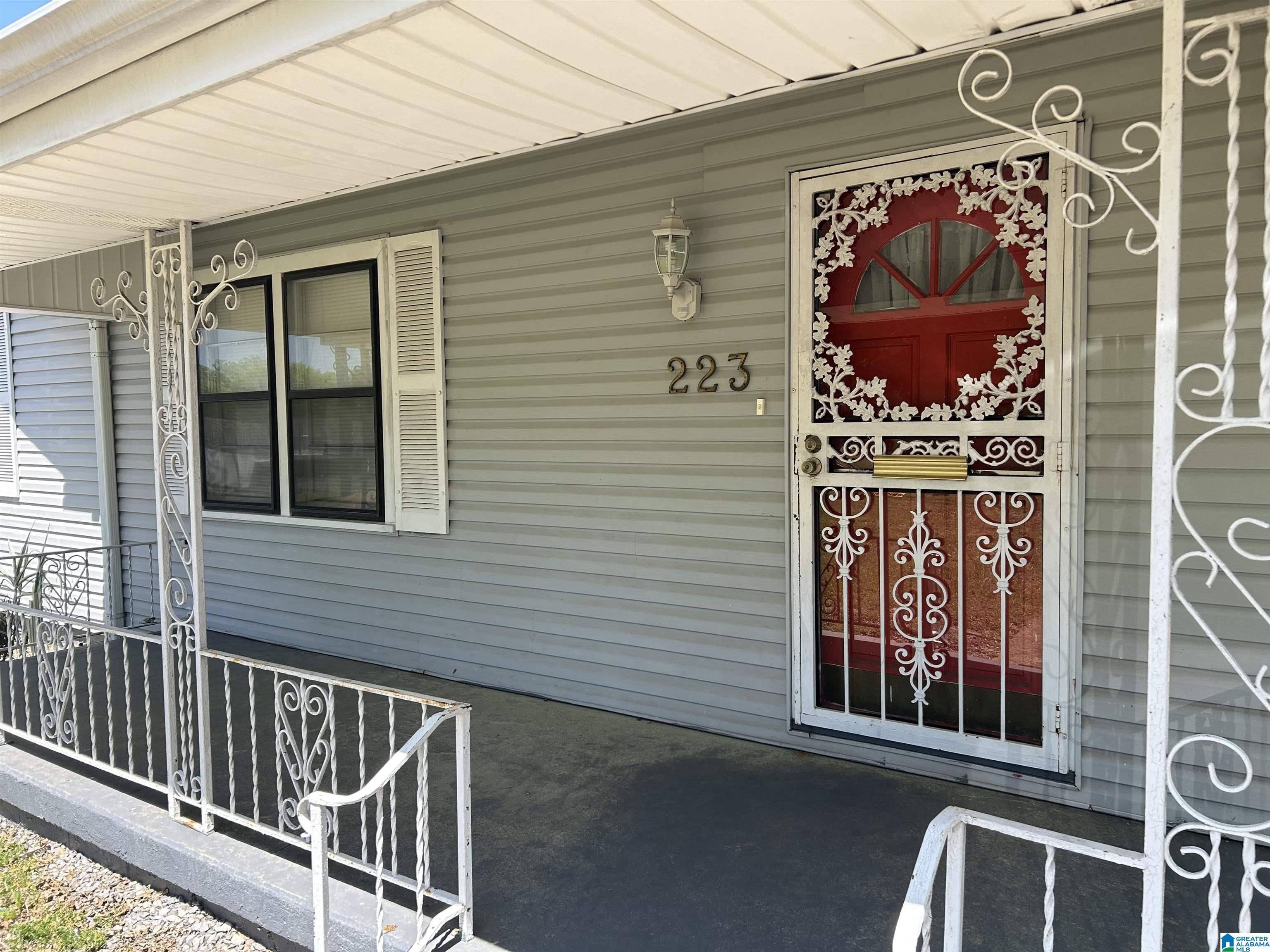 Bessemer, AL 35020,223 9TH STREET S