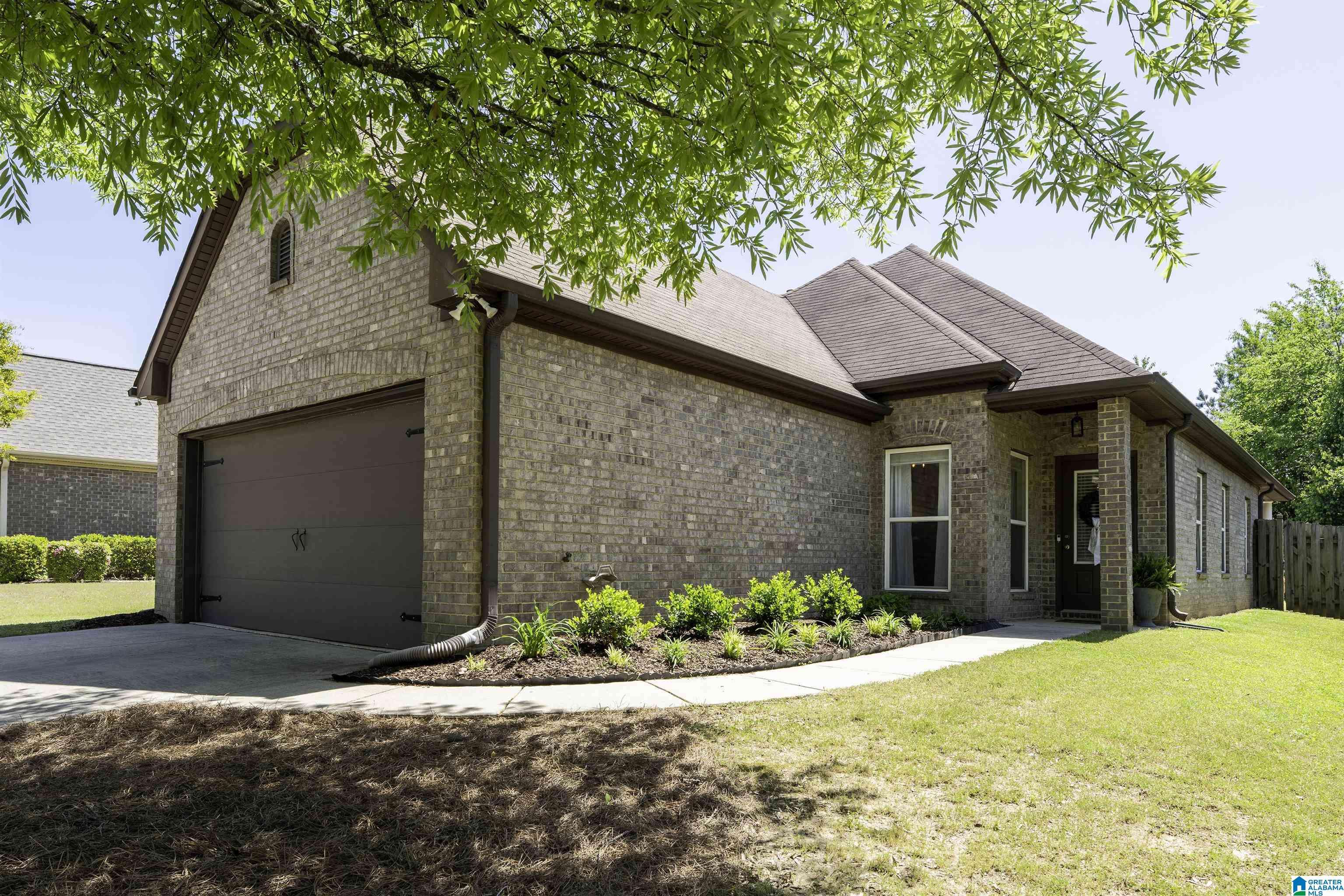 Birmingham, AL 35211,2719 OXMOOR WAY