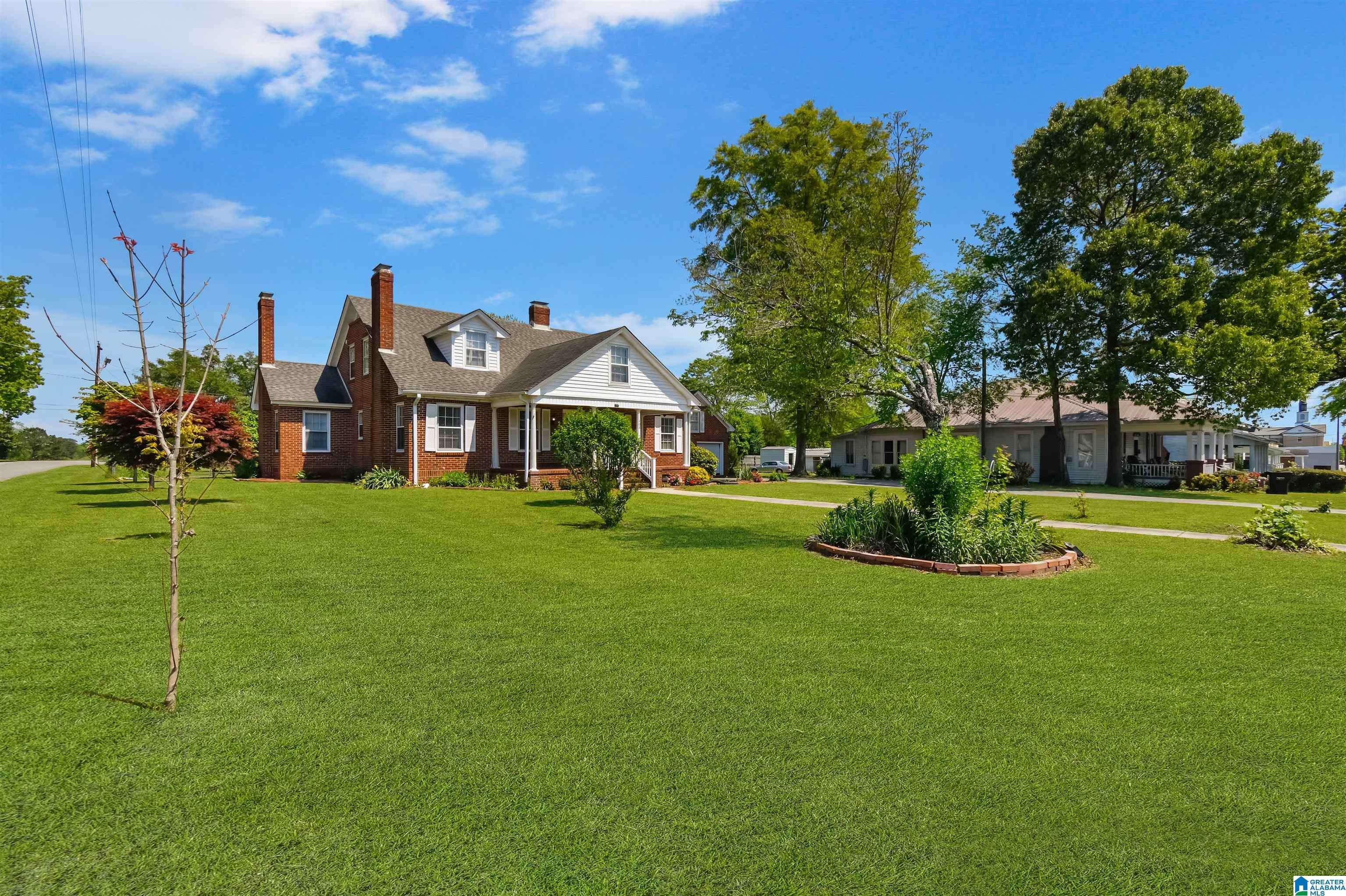 Clanton, AL 35045,408 6TH STREET N