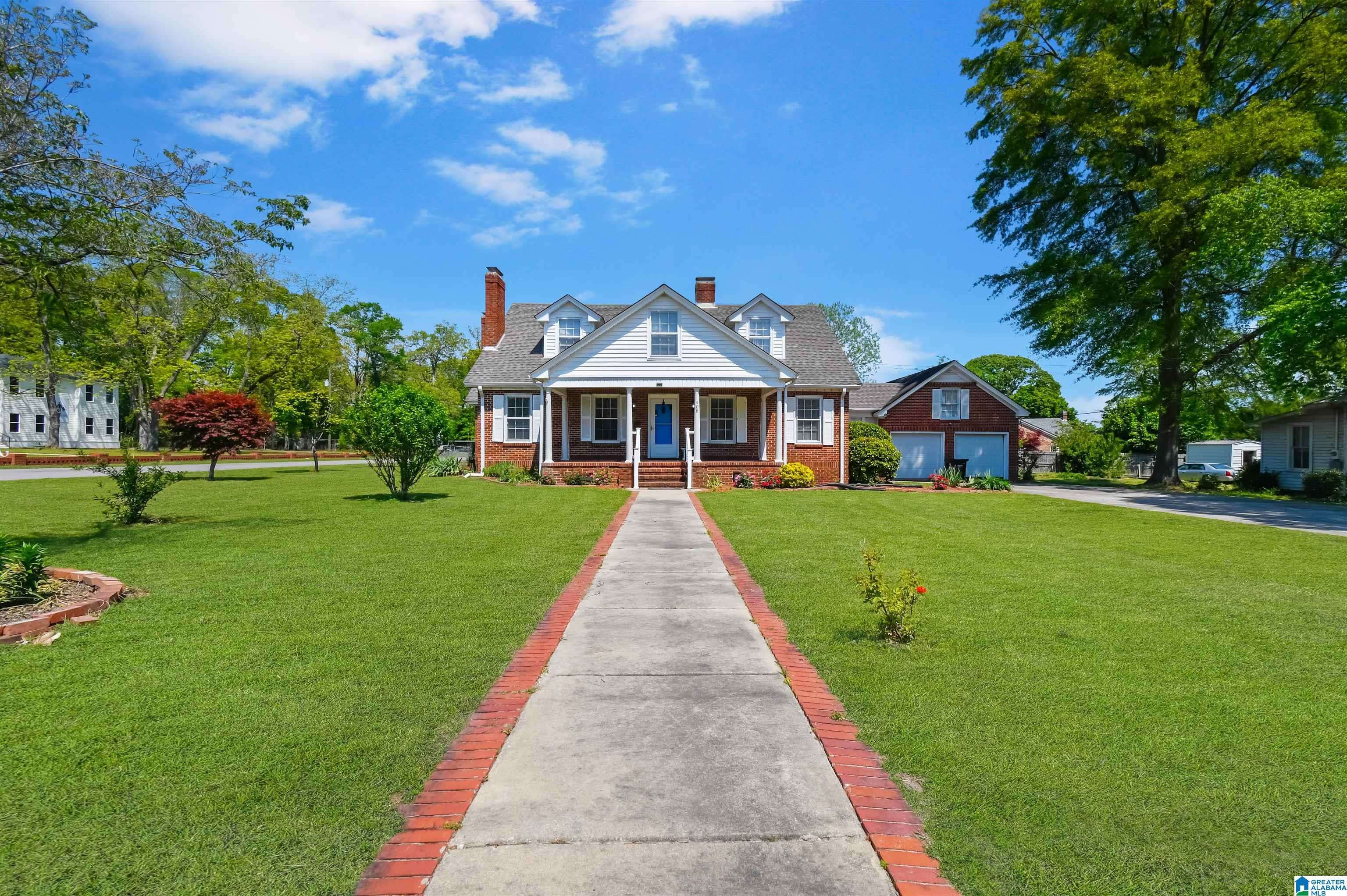 Clanton, AL 35045,408 6TH STREET N
