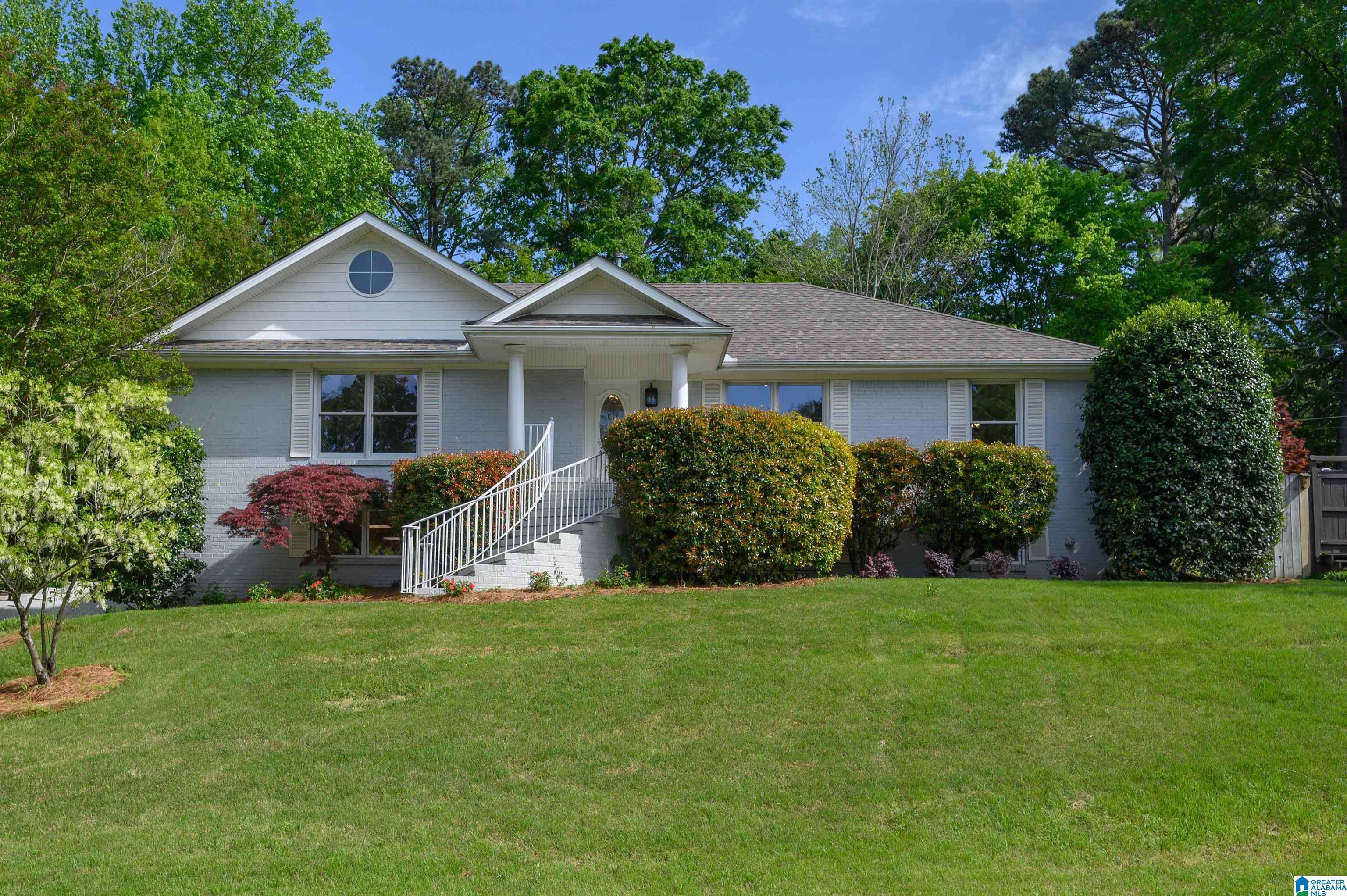 Hoover, AL 35226,2448 HAWKSBURY LANE
